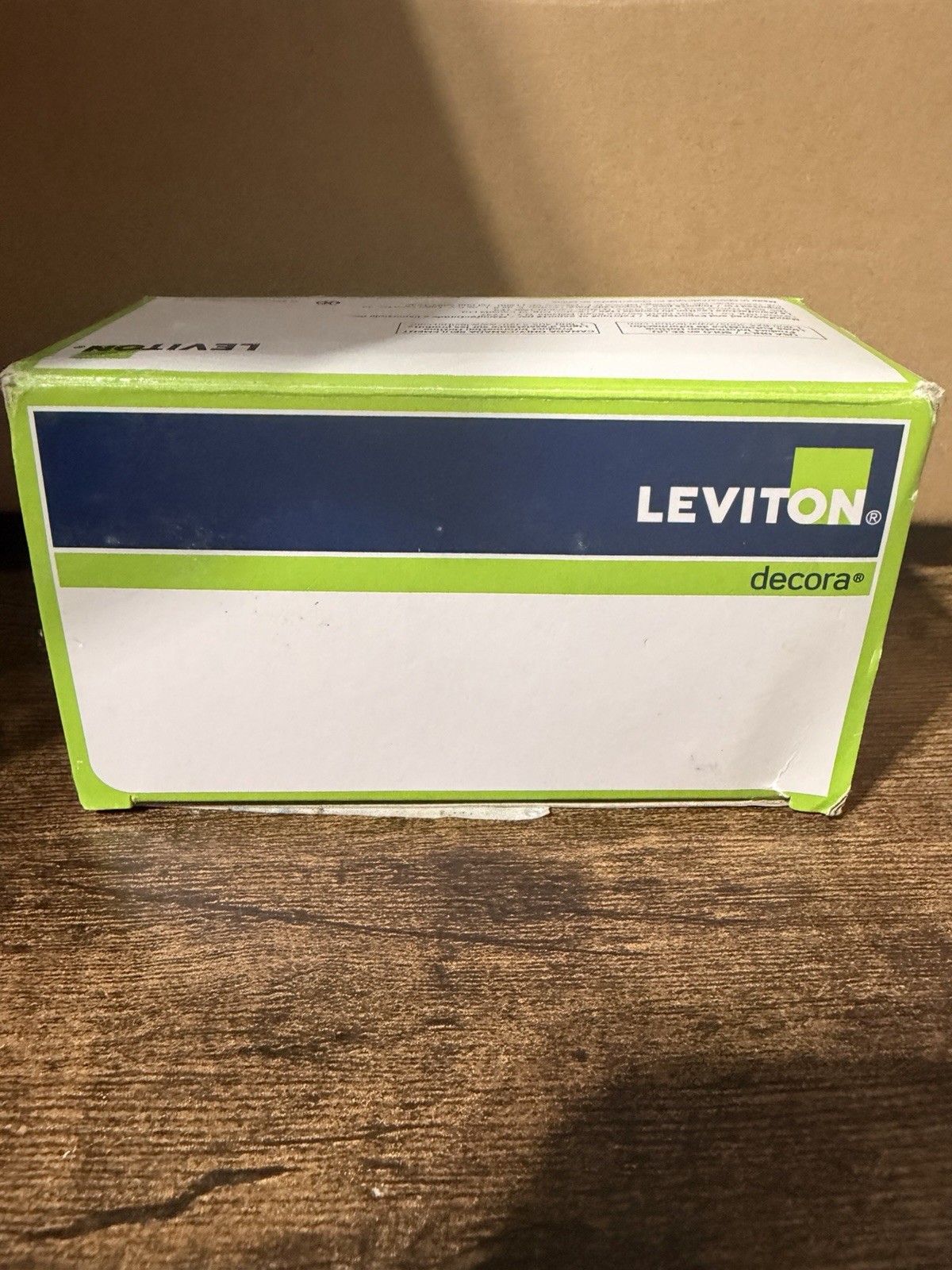 Leviton DSF01-10Z Decora Rocker Slide 1.5A Quiet Fan Speed Control, White/almond