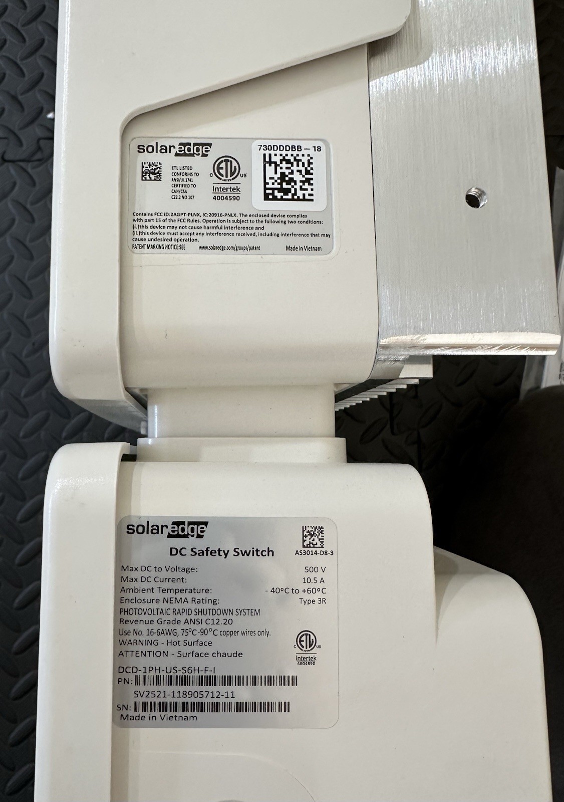 SolarEdge Single Phase 3800W Inverter – SE3800H-US000BNI4