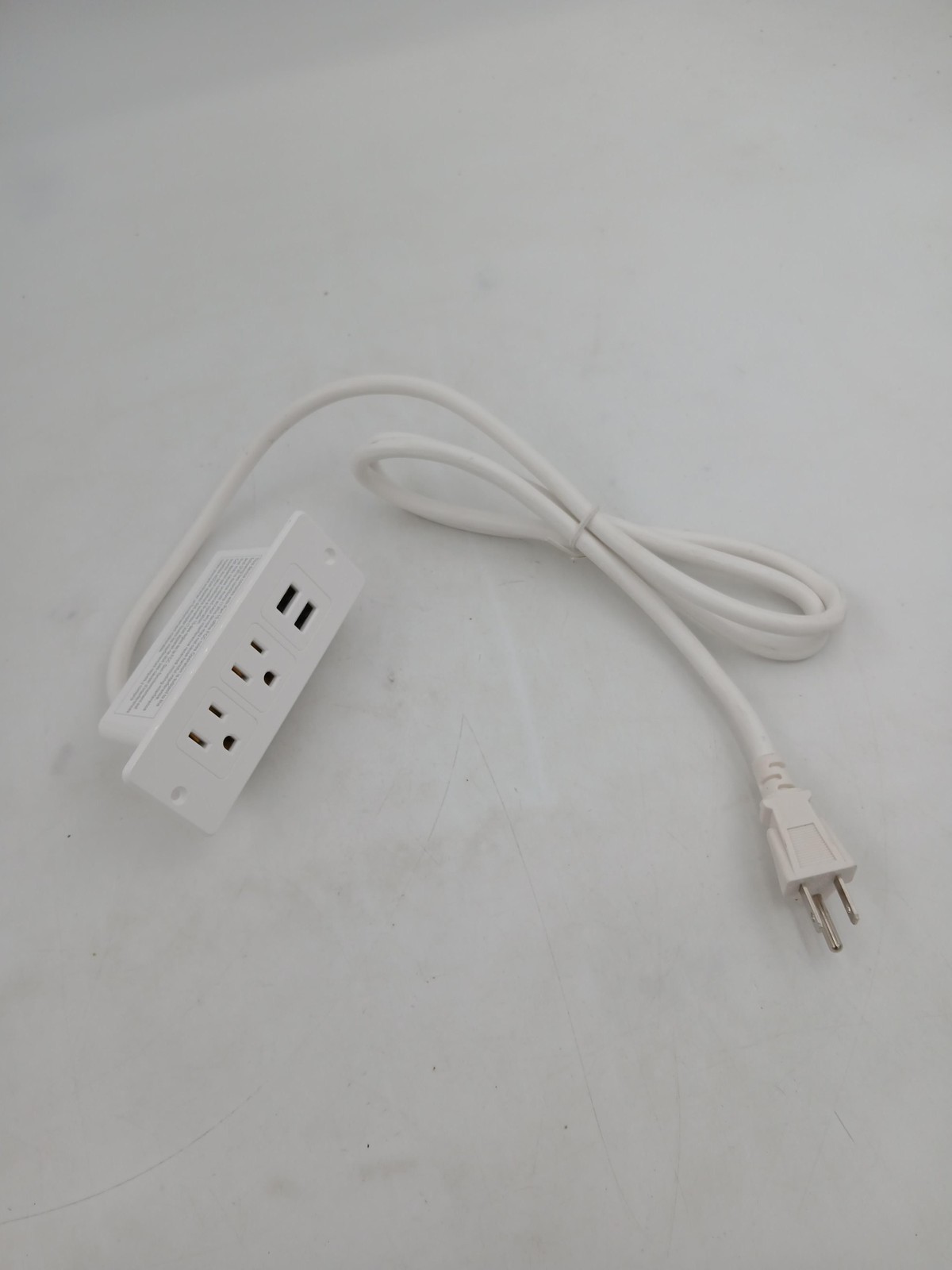 BAYU Power Strip Battery Charger White 2 Outlet USB Ports 120V 1500W Corded