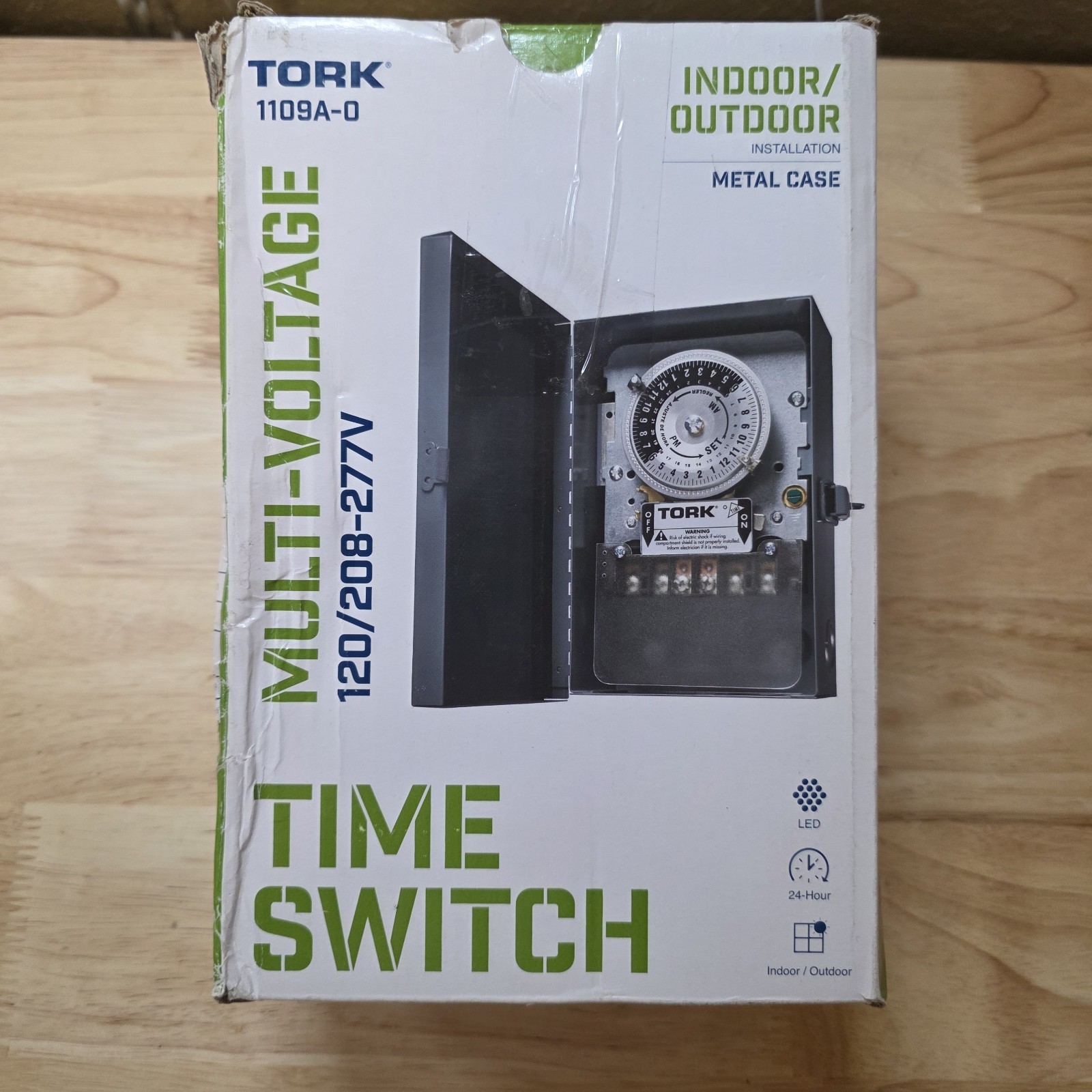 TORK 1109A-O 120-277V 40A Multi-Volt Mechanical Lighting Switch Timer open box