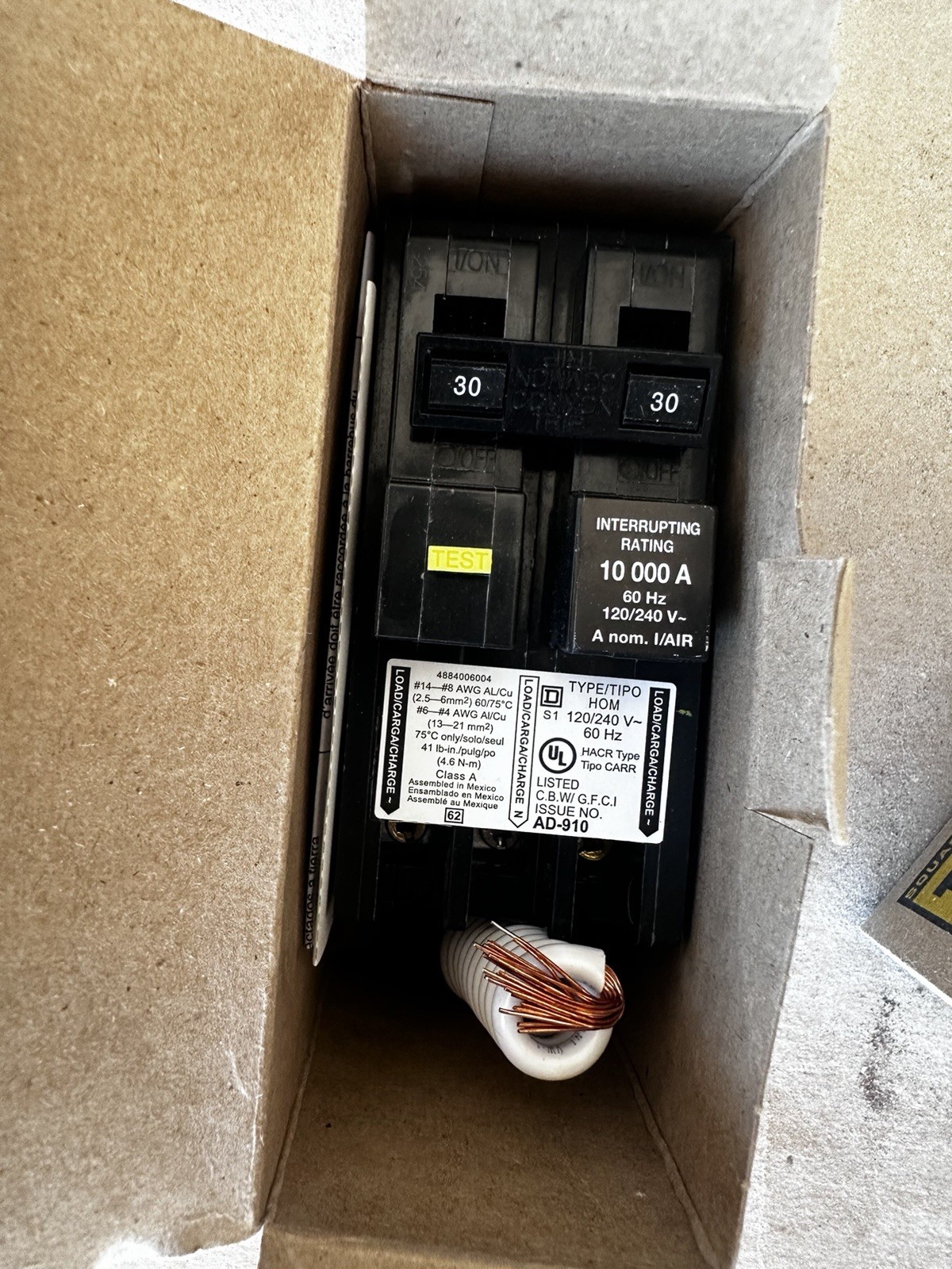 Square D Homeline HOM230GFI 30A 2-Pole 120/240V GFCI Plug-In Breaker