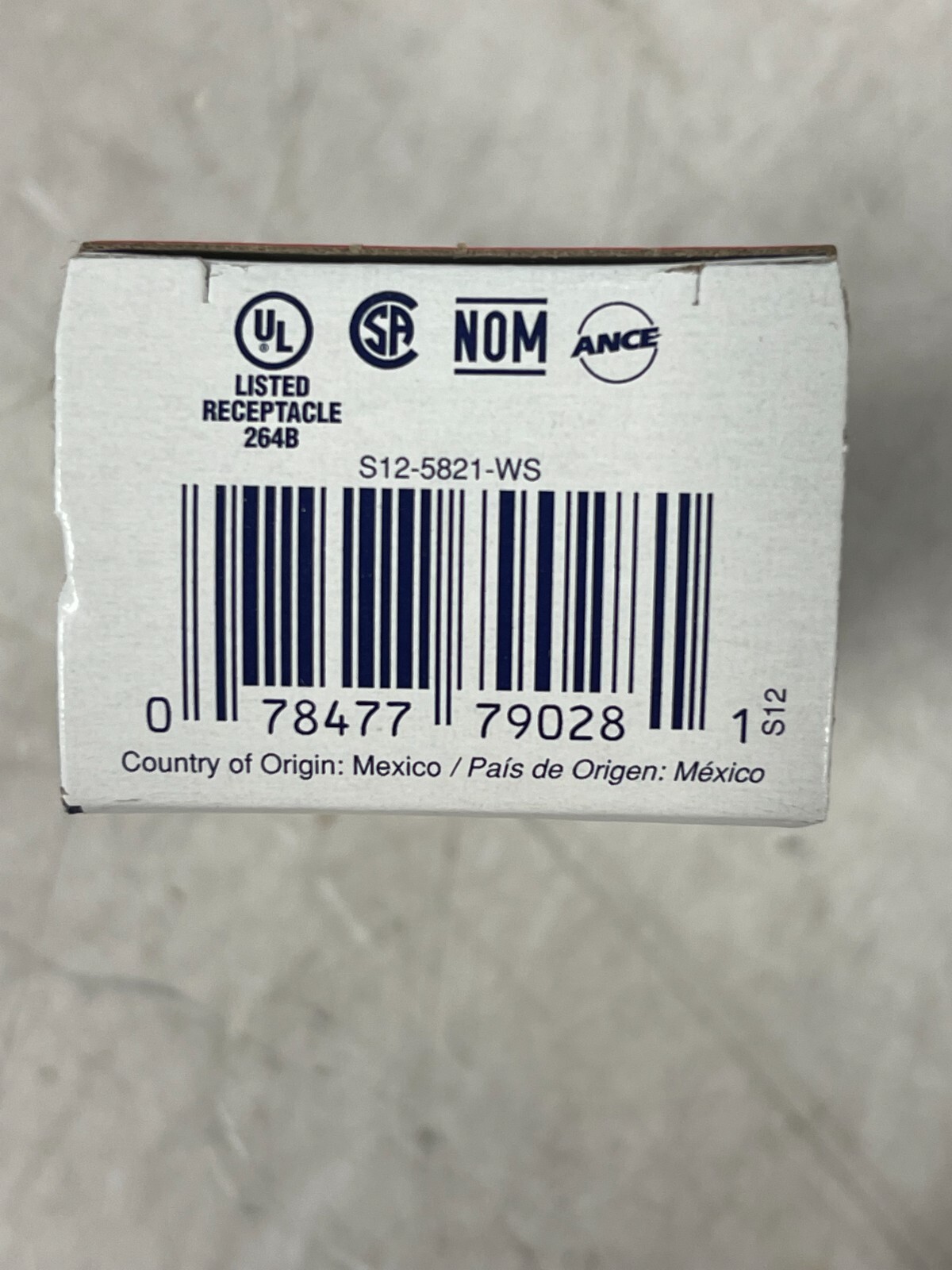 CASE OF 10 Leviton PLUS+ Commercial 20A-250V 20 PAMP Single Outlet 5821-WS