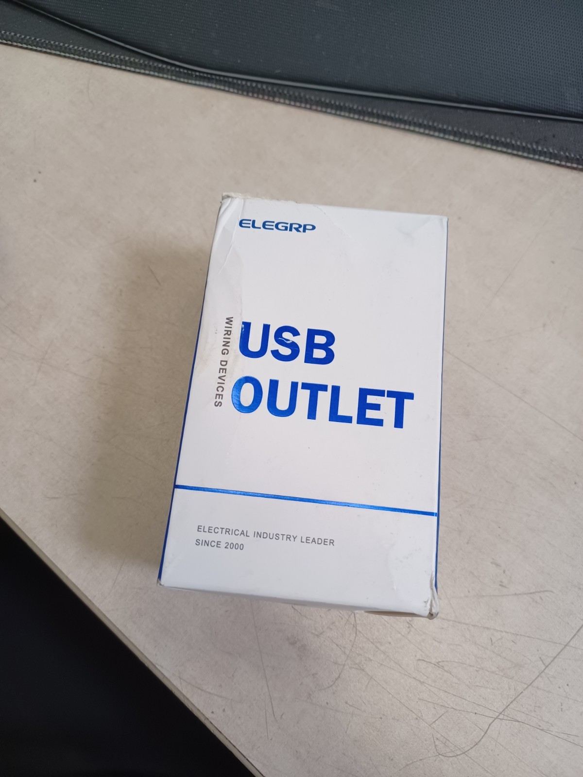 Elegrp USB Outlet 21W 4.2A in Wall CCA USB Charger Outlet