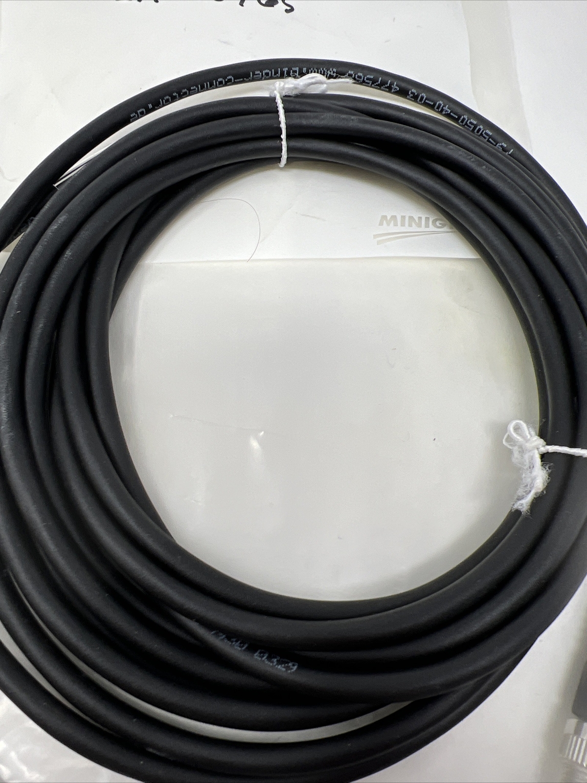 Binder Connector 79-5050-40-03 Three Prong Screw Type Connector 477568