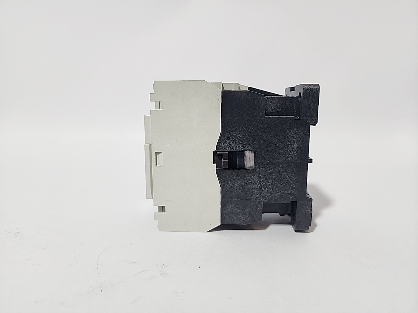 Eaton CE15ANS3AB Ser B1 Contactor