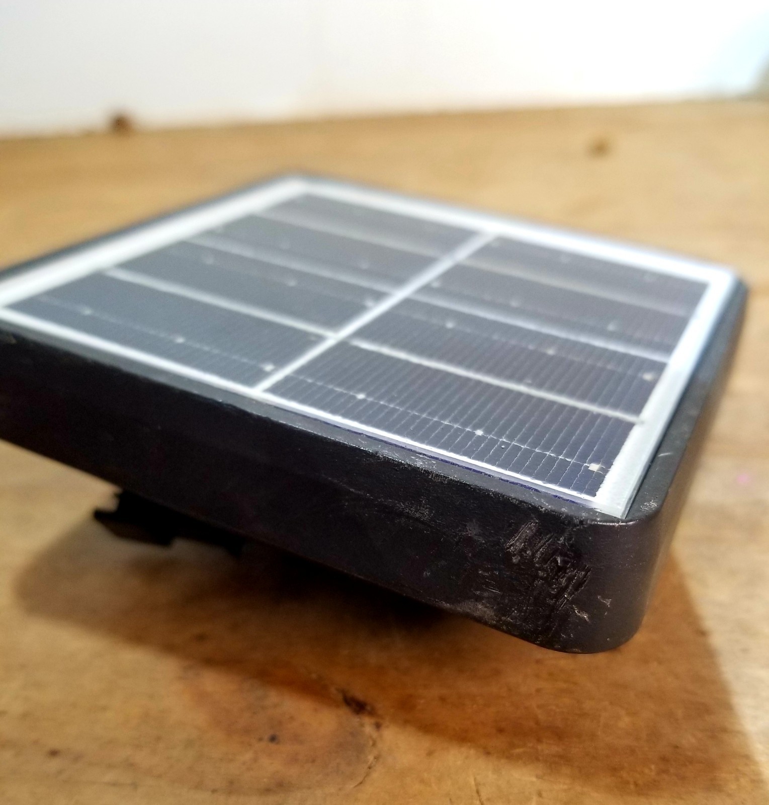 1.2W Solar Panel Charger for Patio Umbrella with Battery and 4-Pin Connector