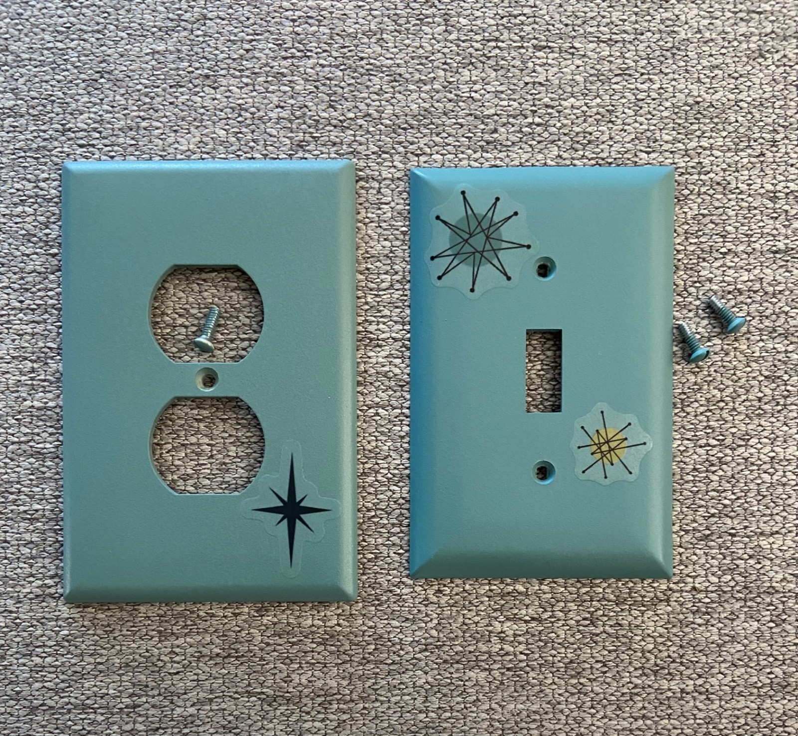 Decorator Light Switch & Outlet Green & Black Star Starburst 2 PCS Set