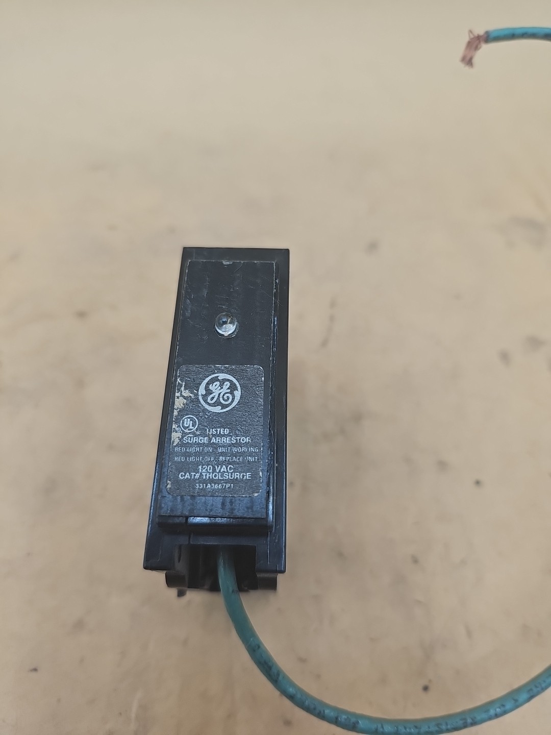GE General Electric THQLSURGE Surge Arrester