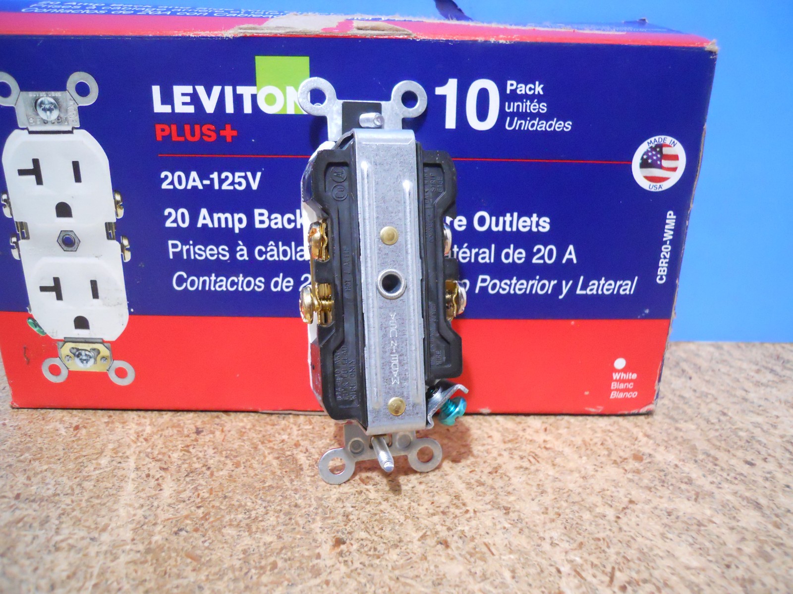 Leviton Plus 20A 125V 20 AMP Duplex Outlet 10 Pack CBR20-WMP