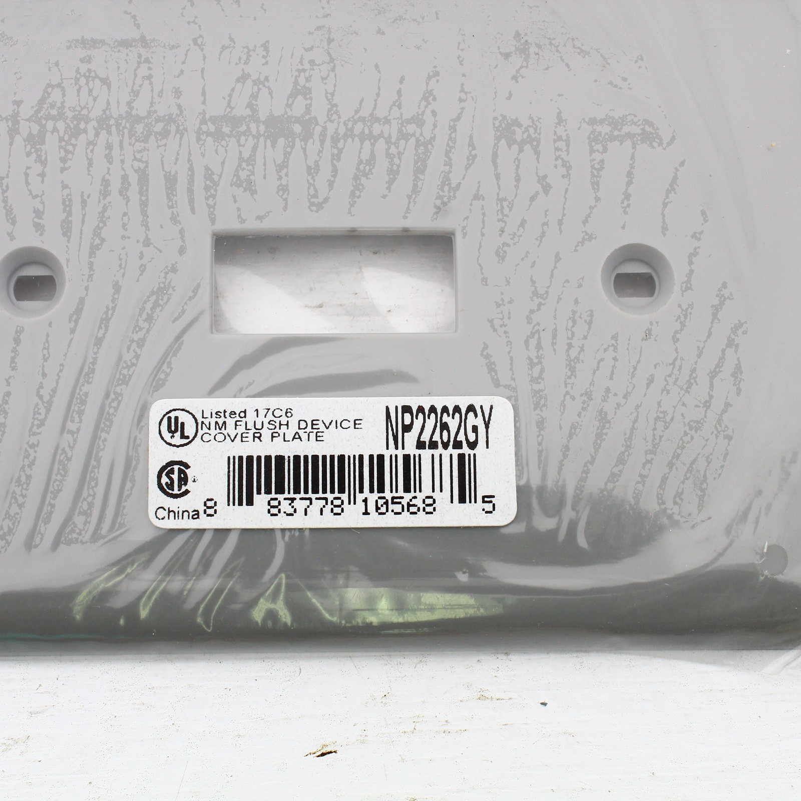 Hubbell NP2262GY Gray 4-Gang Toggle Decorator Unbreakable Nylon Wallplate Cover