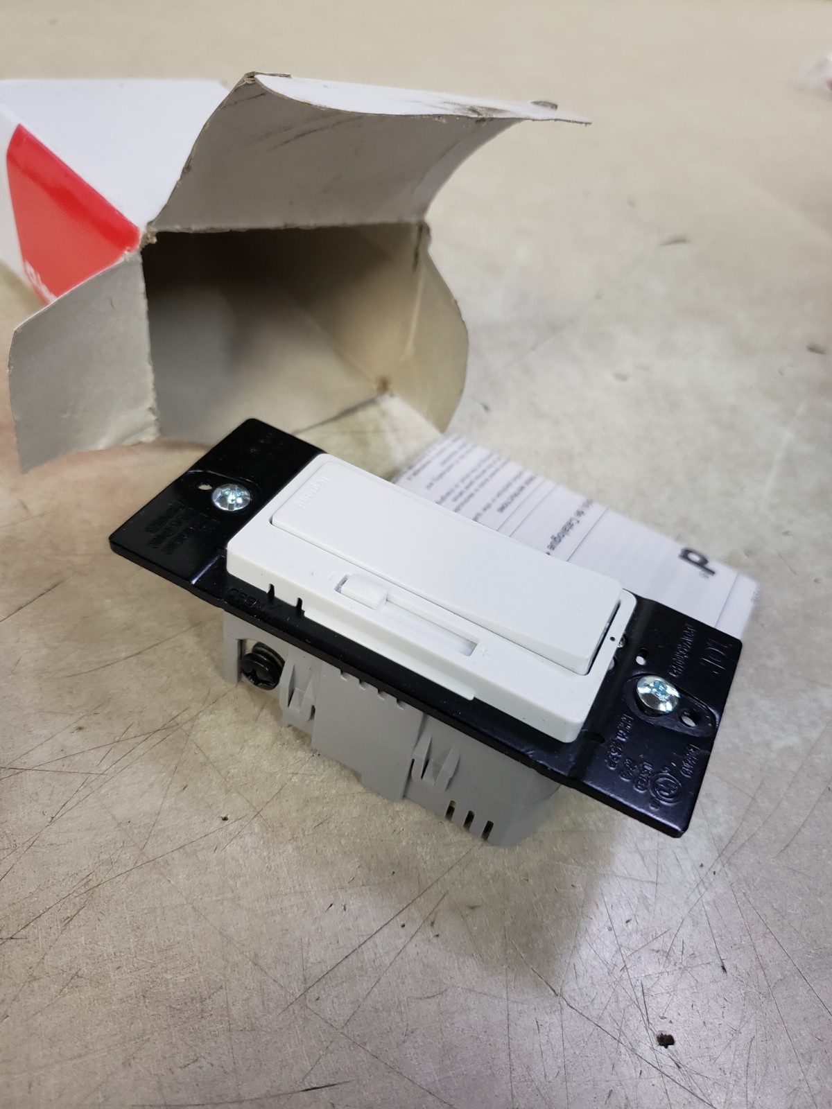 Legrand RHCL453PW Dimmer Switch 450W LED/CFL 700W Incandescent