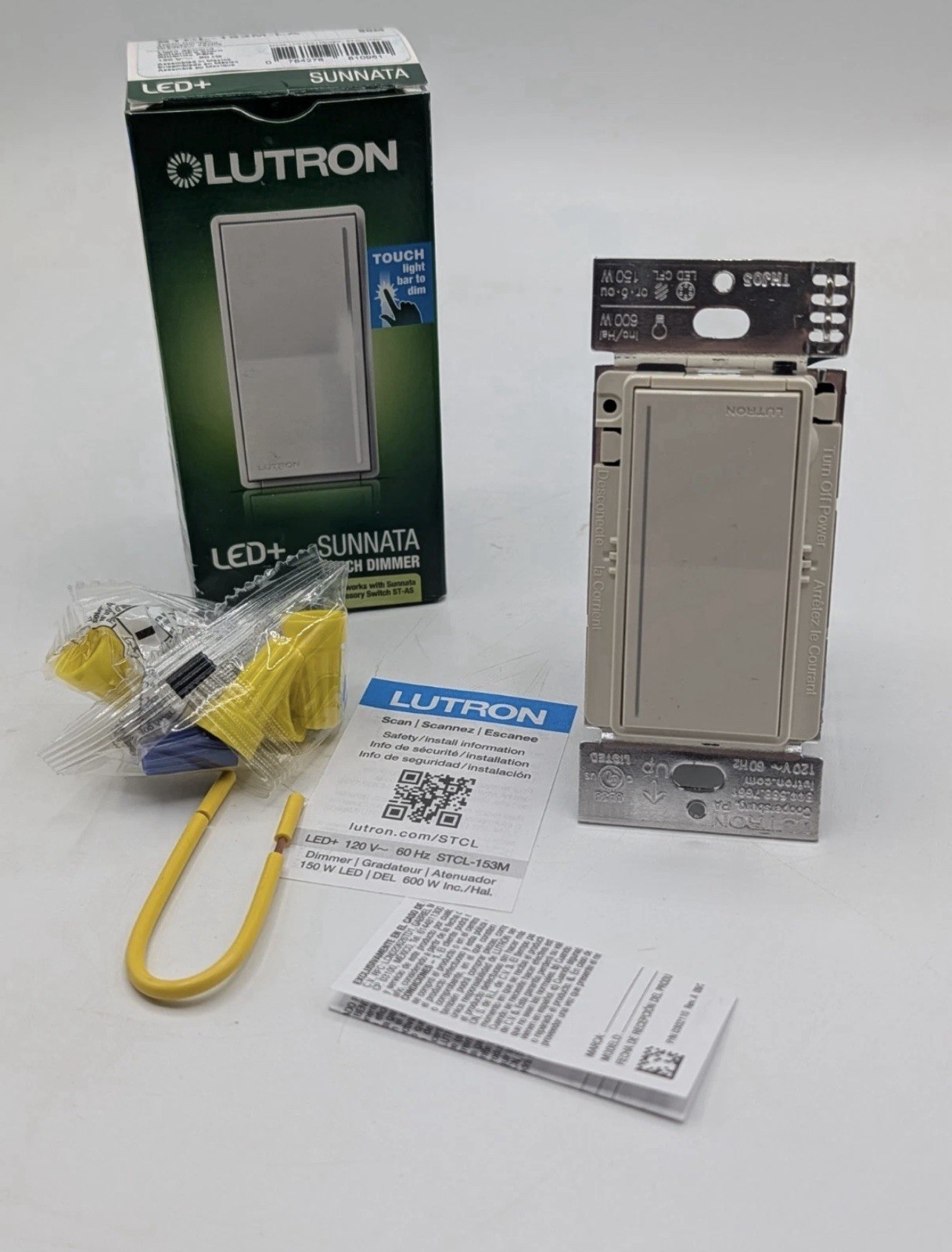Lutron Sunnata STCL-153MR-WH LED+ Touch Dimmer White Single Pole New In box