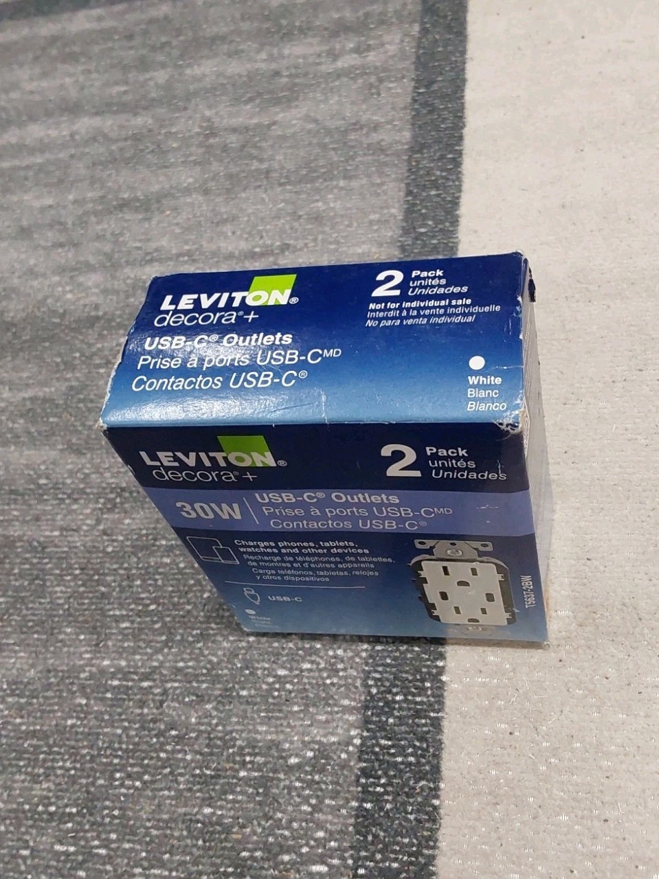 Leviton USB-C Outlets 30W T5637-2BW 6A USB Charger 15A-125V AC/CA White (2 Pack)