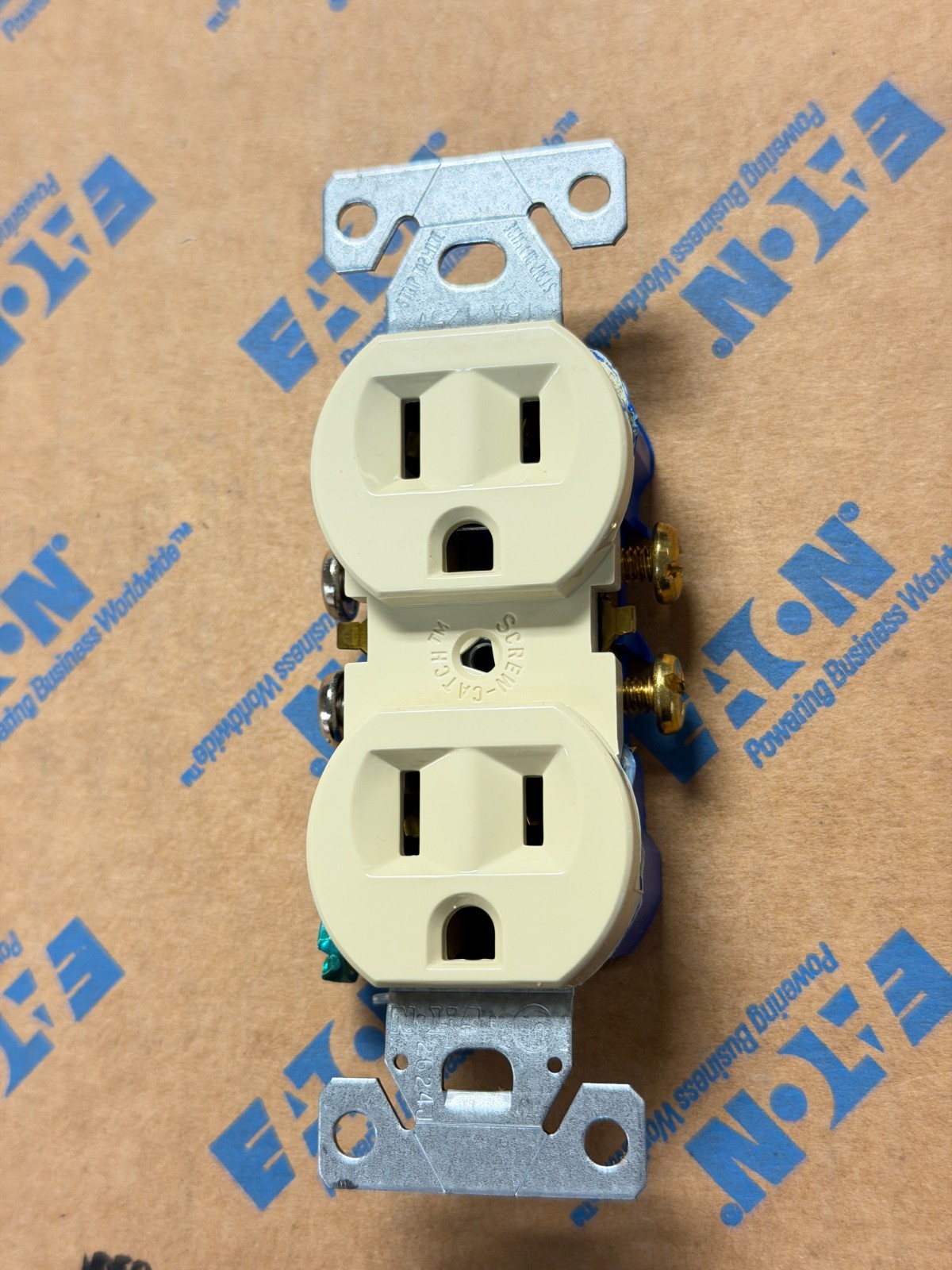 80 NEW Eaton 270V Ivory 15A Duplex Outlet Receptacles 5-15R 125V LOT Made in USA