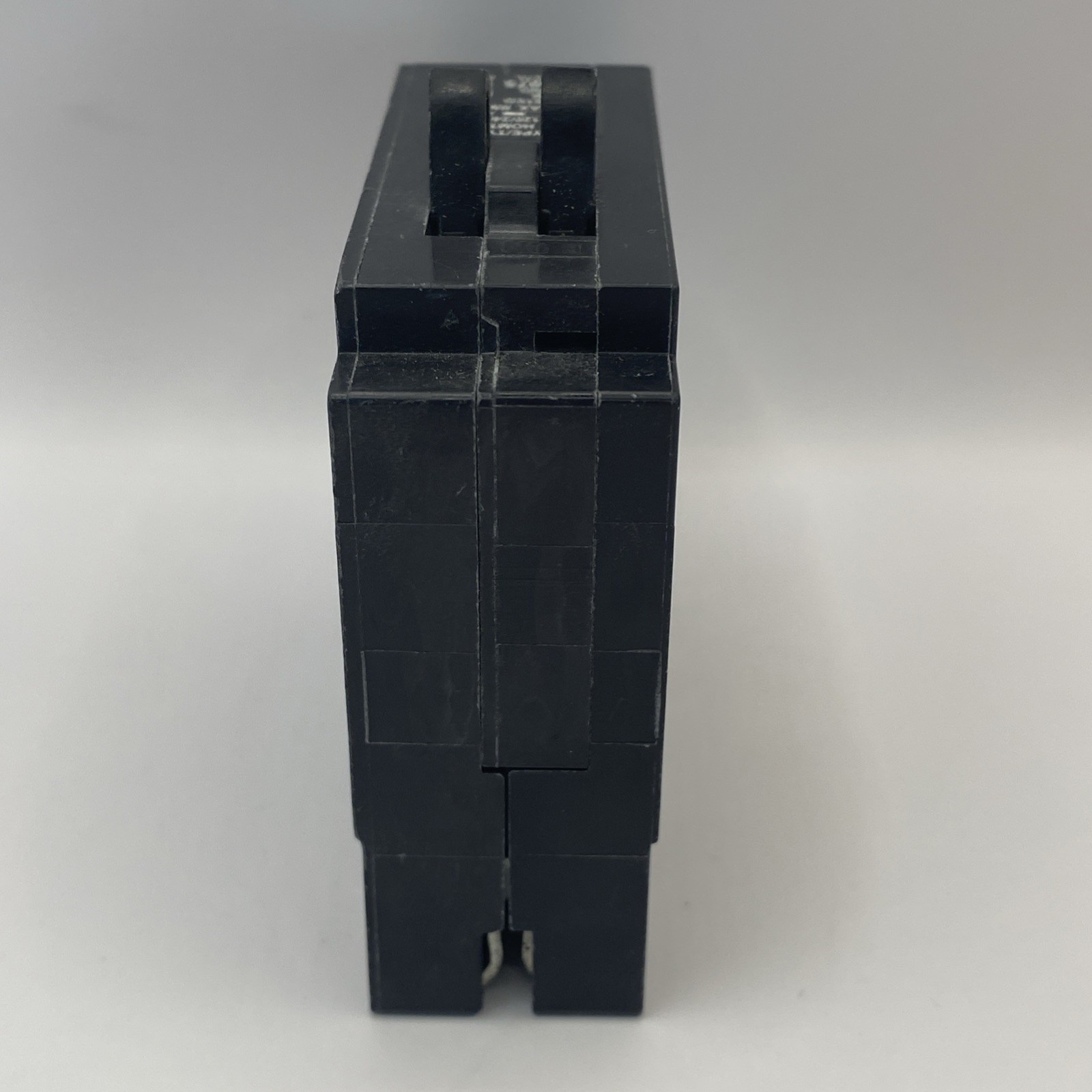 Square D HOMT2020 Two 1P 20 Amp Tandem Circuit Breaker