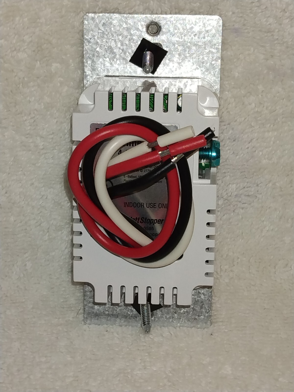 Wattstopper Time Switch 4-Button 120vac 277 VCA 60 HZ countdown WHITE RT-20-W