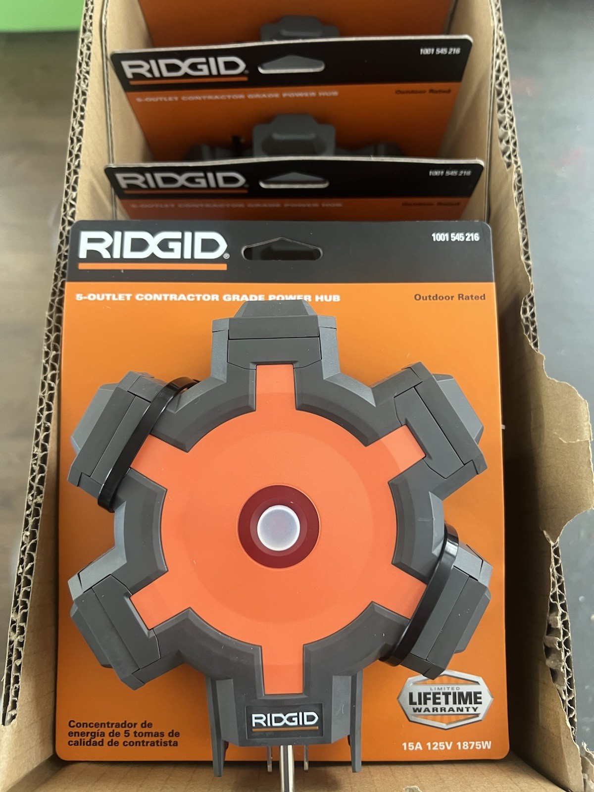 RIDGID 5-Outlet Heavy Duty Contractor Power Hub 15A 120V Indoor Outdoor Orange