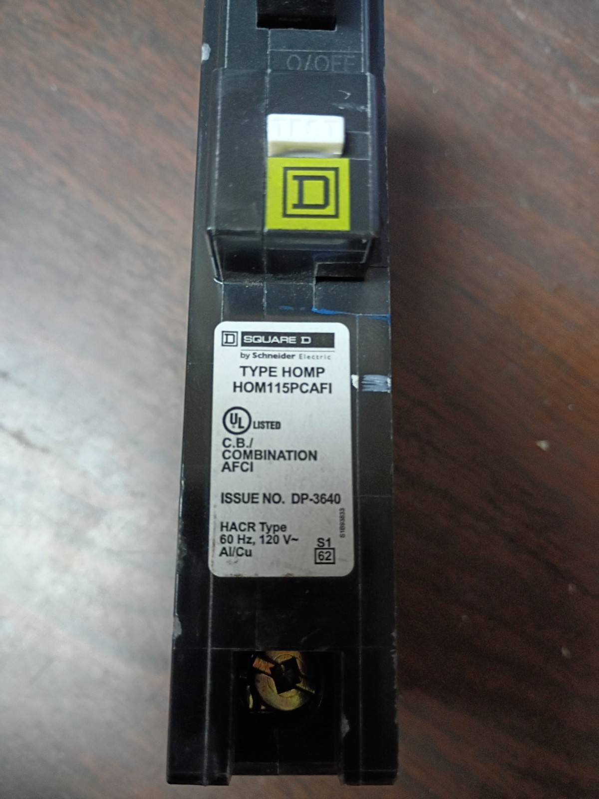 SQUARE D HOMPCAFI CIRCUIT BREAKER AFCI 15 AMP 120VAC 1-POLE NEW NO BOX