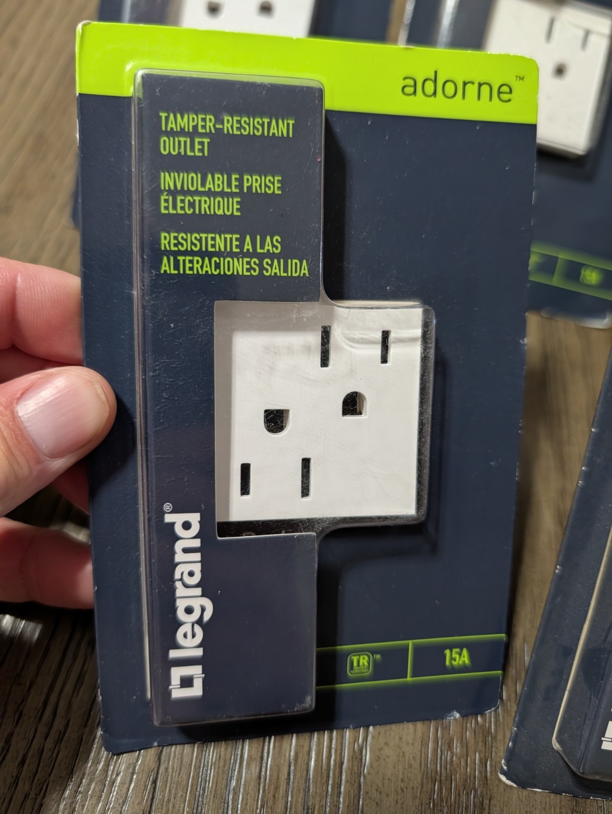 New Lot of 5 Legrand Adorne 15A Tamper Resistant Outlet ARTR152W4 Square
