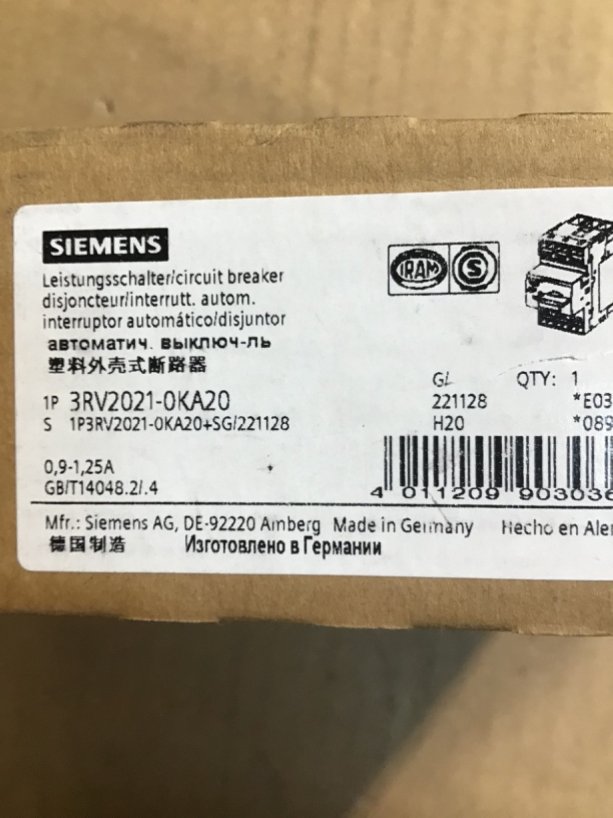 SIEMENS 3RV2021-0KA20 MOTOR STARTER/ CIRCUIT PROTECTOR, 0.9-1.25 AMP. NEW IN BOX