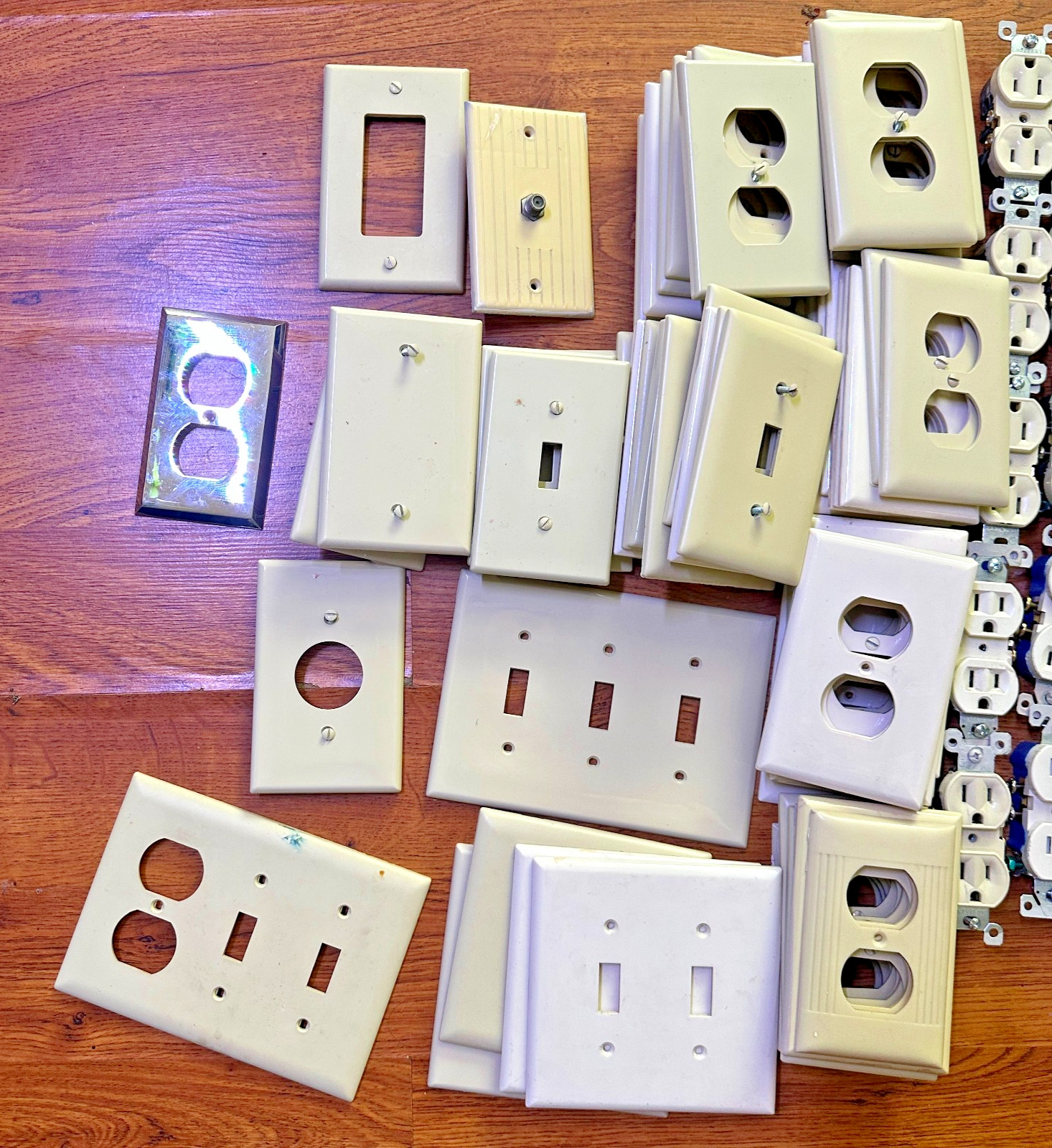 150+ Pcs-Used Electrical Set: Outlets, Switches, GFCI, USB, Covers -Light Almond