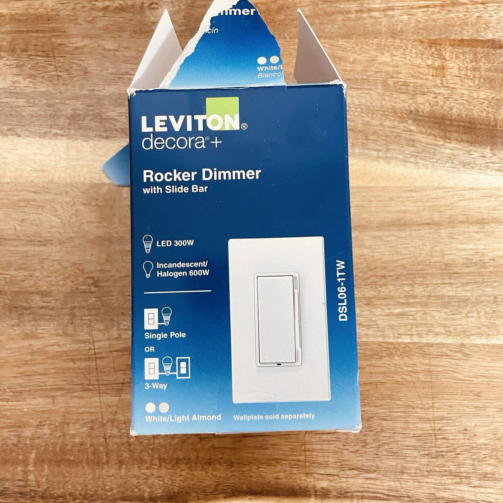 LEVITON DSL06-1TW DECORA ROCKER DIMMER WITH SLIDE BAR, Open Box