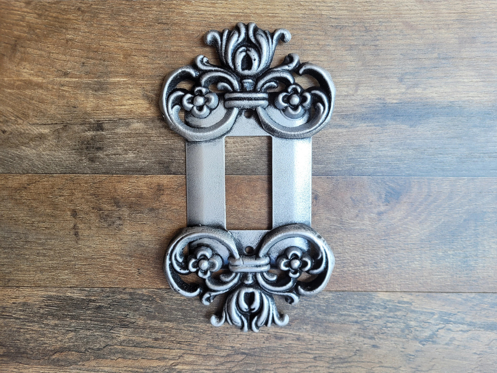 Metal Antique Silver Single Rocker One Gang Plate Cover Traditional Ornate