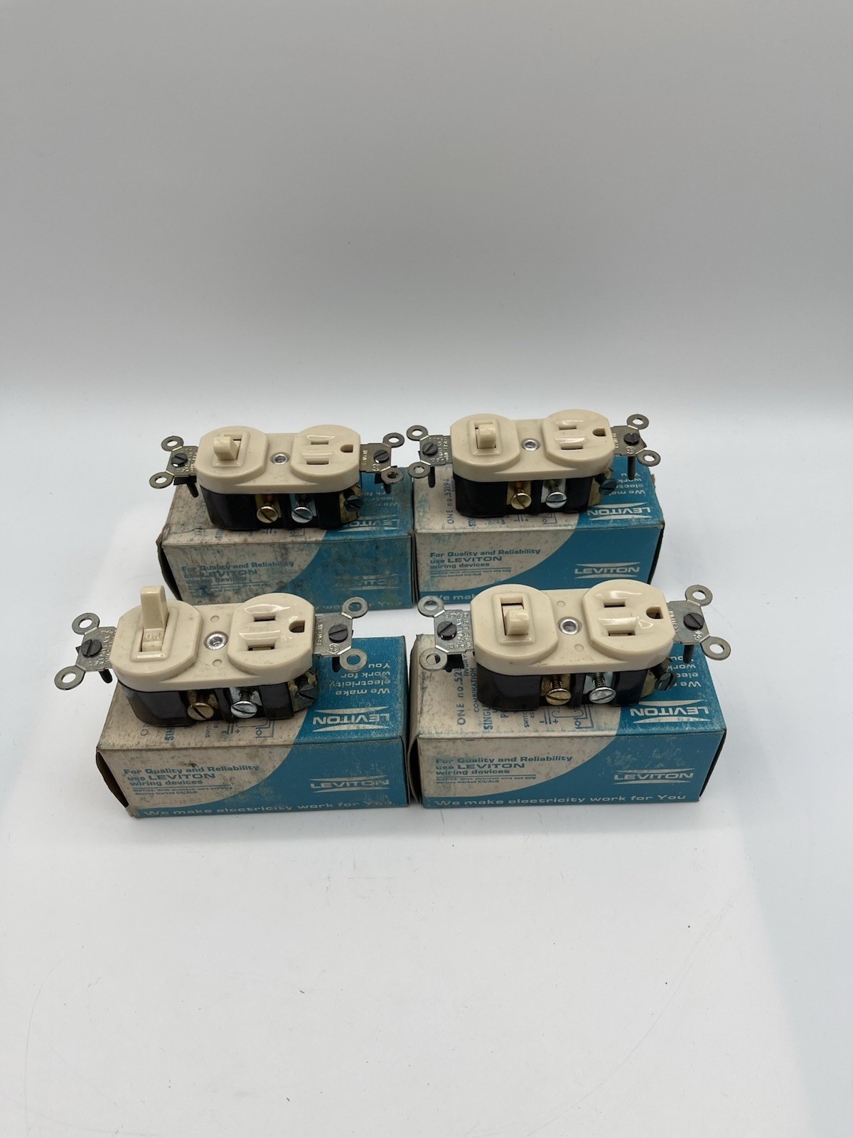 Leviton 5219-I Single Pole Switch Grounding Outlet Ivory 15A 120/277V Lot of 4