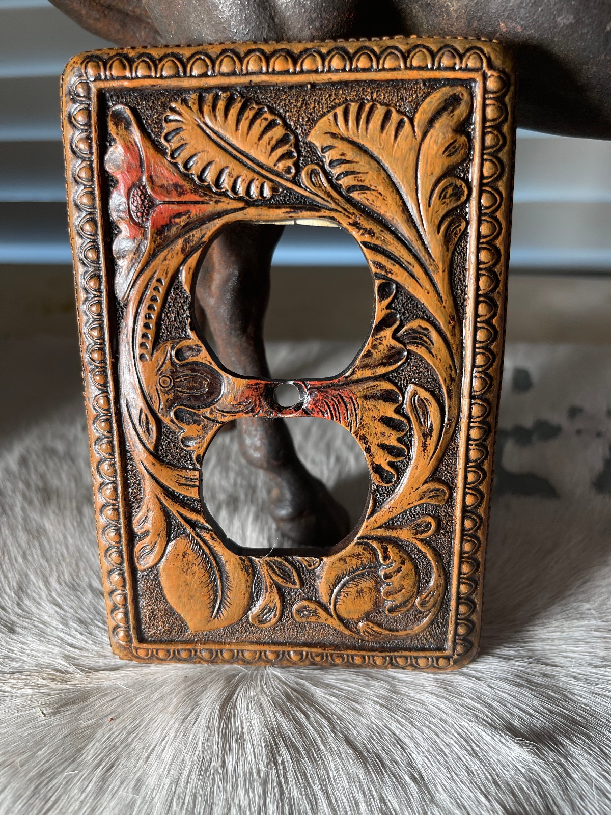 Western Outlet Cover 5.25 x 3.5 in Leaves Resin Brown No Screws Any Room
