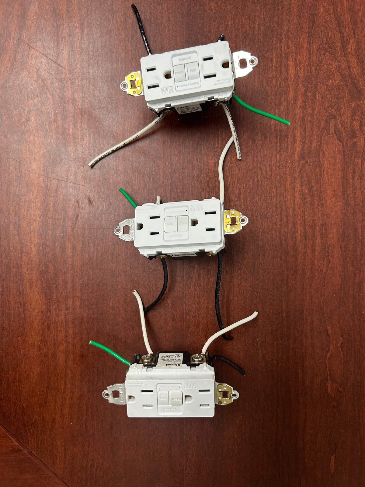 PREFAB Legrand Radiant 1597TRW GFCI Dup Self-Test Receptacle 15A 125VAC 60Hz (3)
