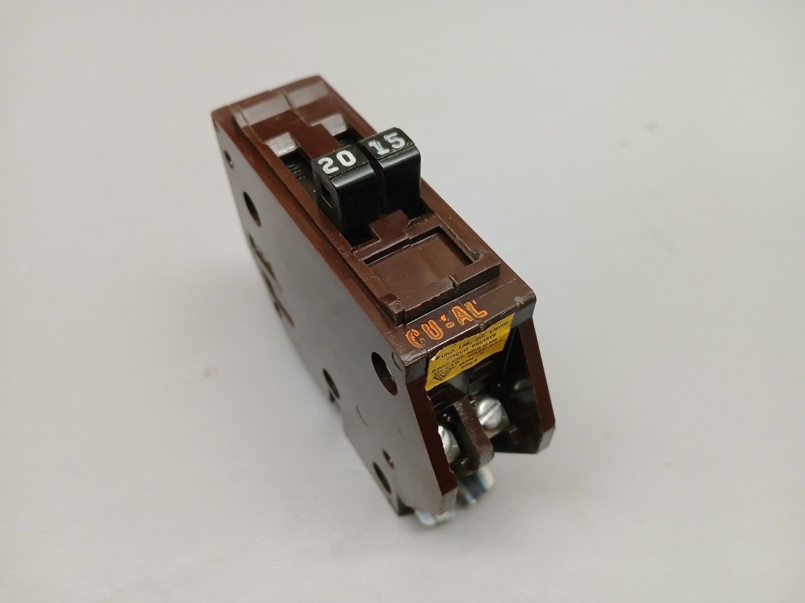20/15 Amp Twin Wadsworth 20-15 Duplex/Twin 2 Pole SPACE SAVER B2015 Breaker