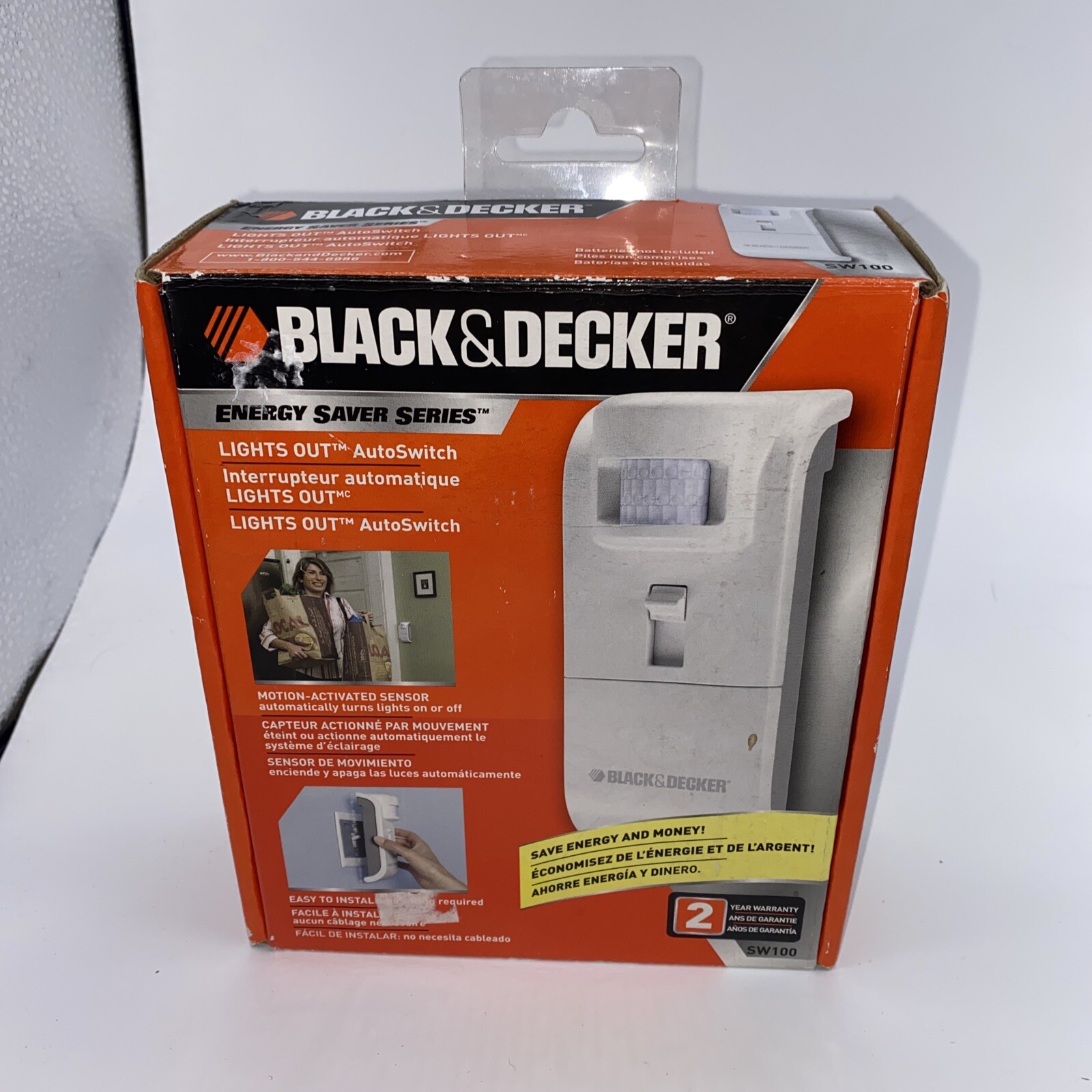 NIB Black & Decker SW100 Energy Saver Series Lights Out Autoswitch Easy Install