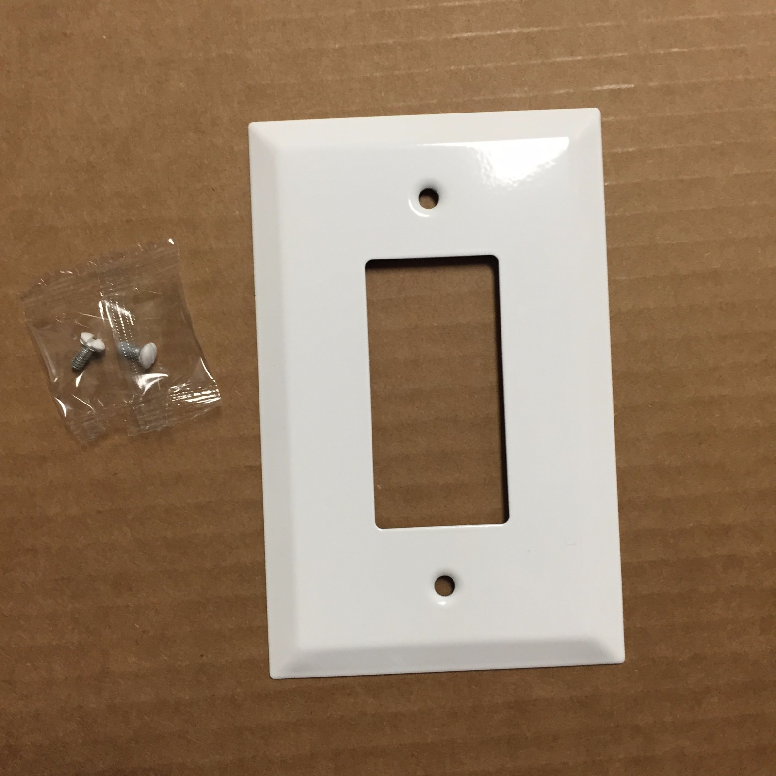 (1 pc) Decorator 1-Gang Wall Plate Cover WHITE METAL Over-sized Jumbo