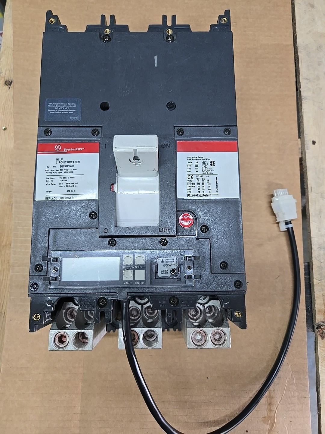 GE Spectra Series 800A 600VAC 3 Pole Breaker SKPP36BD0800 1YEAR WARRANTY