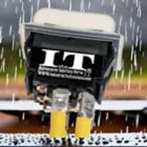 IndusTec Wired Waterproof IP54 DPDT 30A 12VDC 15A 250VAC 4 Pin Quick Plug