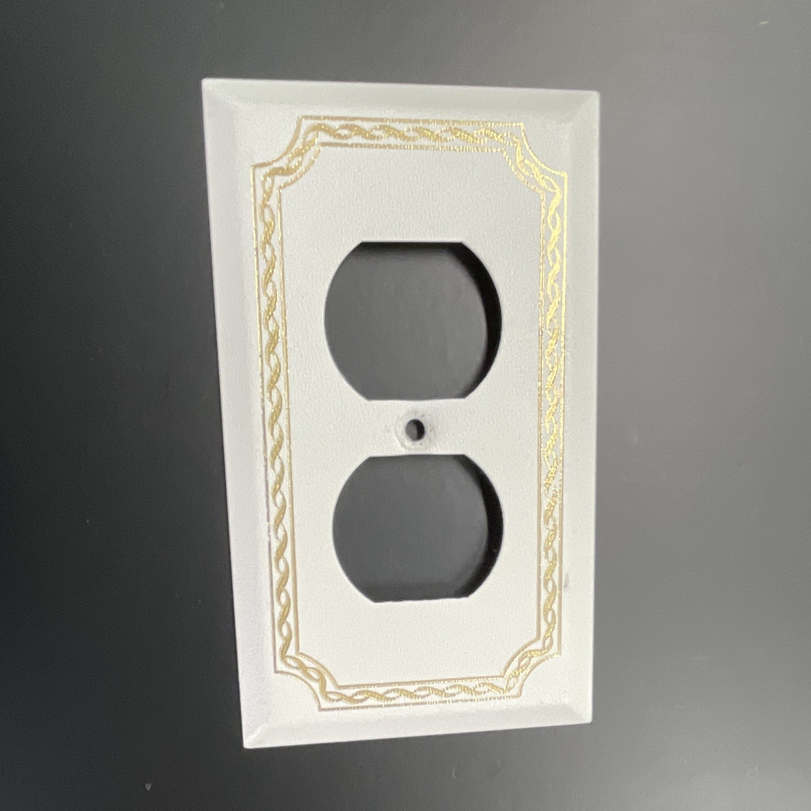 Decorative Traditional White/Gold Gloss Plastic Duplex Outlet Cover Plate Lot 3