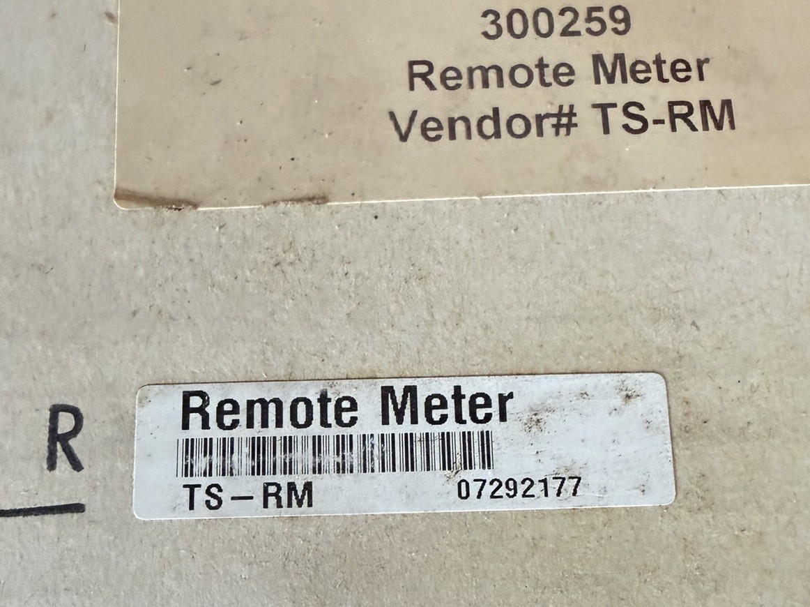 New Morningstar TS-RM Digital Remote Meter for TriStar Controllers W Cable.