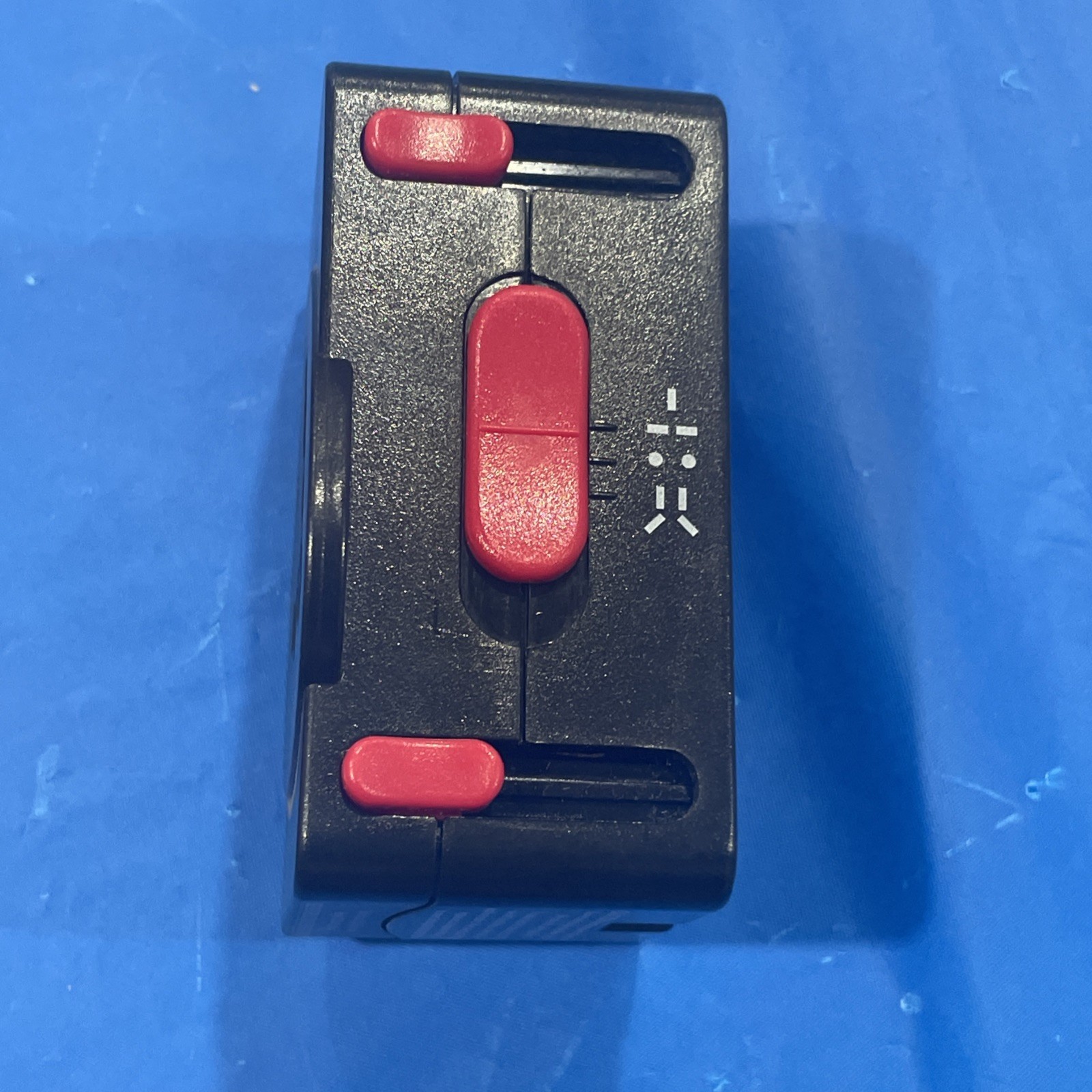 TRAVEL ADAPTER AND PLUG / US EUROPE AUSTRALIA GREAT BRITAIN / 240V- 1500WATTS…