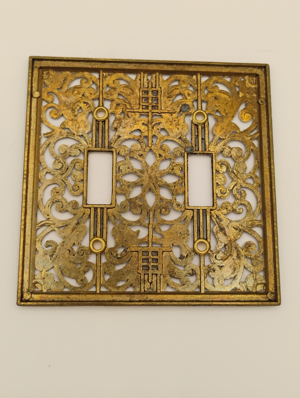 Vintage Unbranded Brass Filigree Decorative 2-Gang Light Switch Plates Lot Of 2