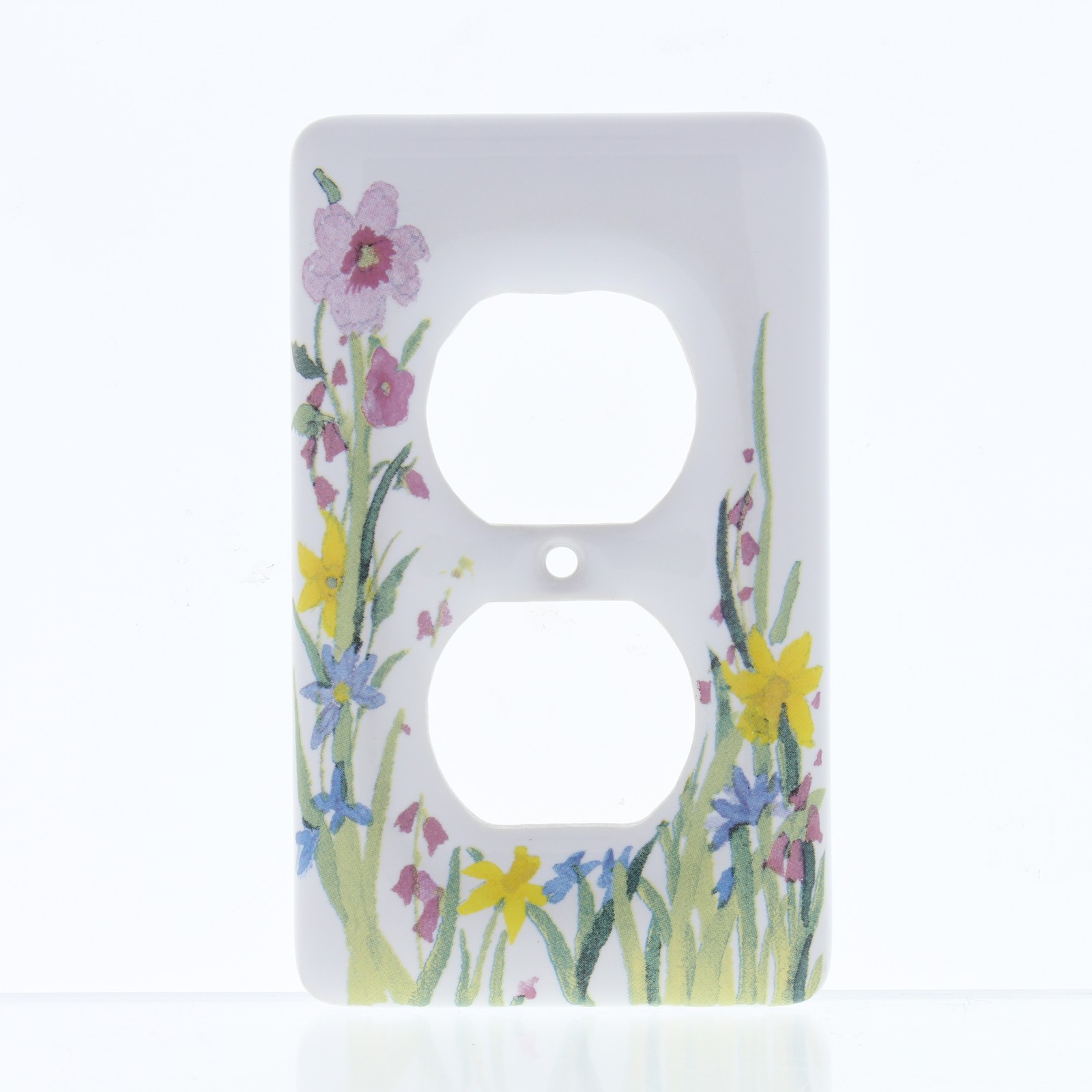 Leviton 89503-WFL WildFlower 1-Gang Duplex Ceramic Standard Wallplate Cover 5pcs