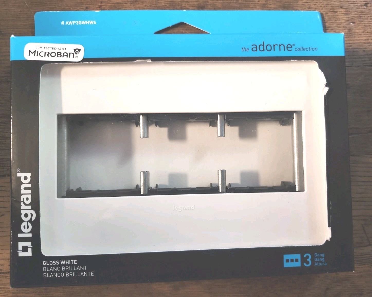 Legrand Adorne 3-Gang Wall Plate Gloss White Finish AWP3GWHW4 Screws & wire Nut