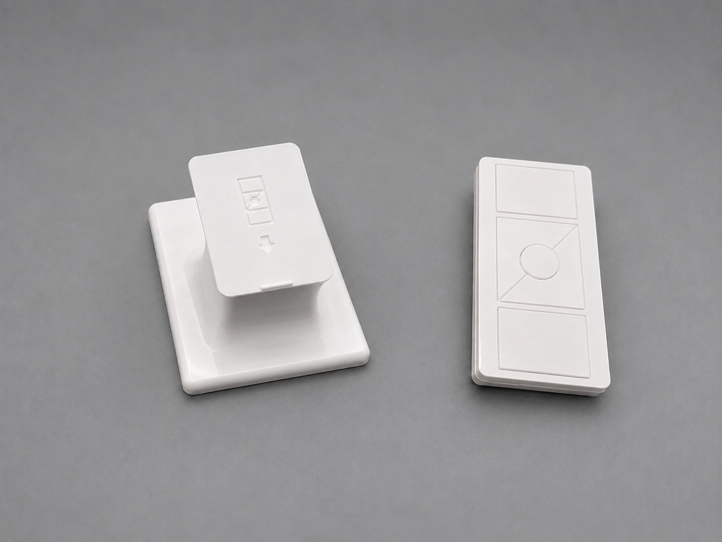 Single Pedestal Remote Stand for Lutron Caseta Pico Remote