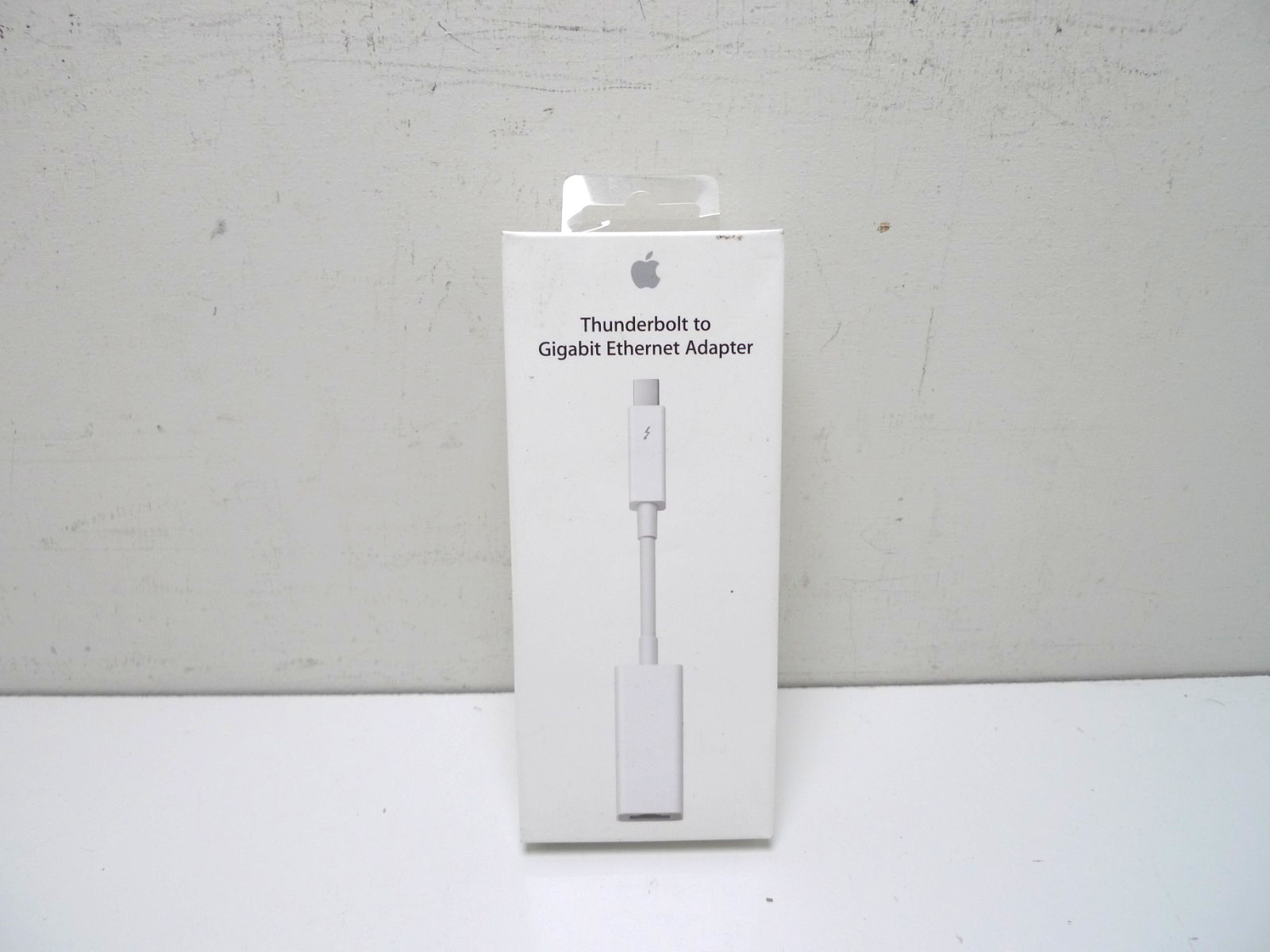 Apple White Thunderbolt to Gigabit Ethernet Adapter | A1433 | Sealed