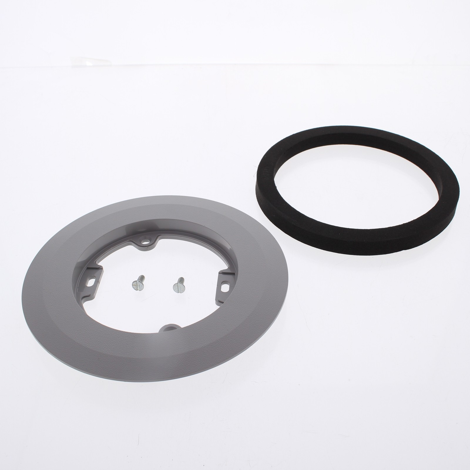 Hubbell Gray Scrubshield Carpet Flange for Floor Box 6-1/4″ Dia PFBFGYA