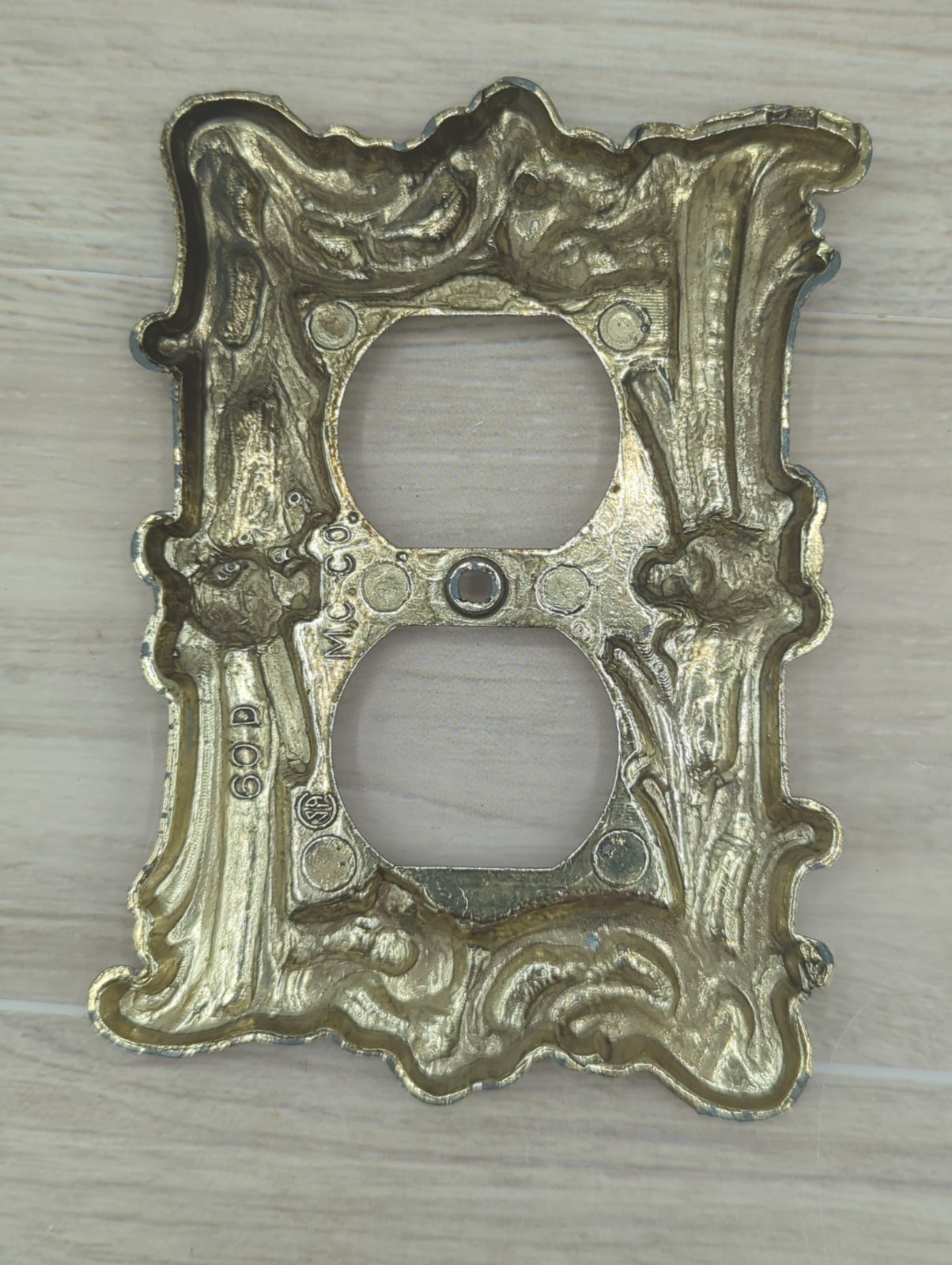 Metal Gold Tone Double Outlet Plate Floral, Hollywood Regency, MCM