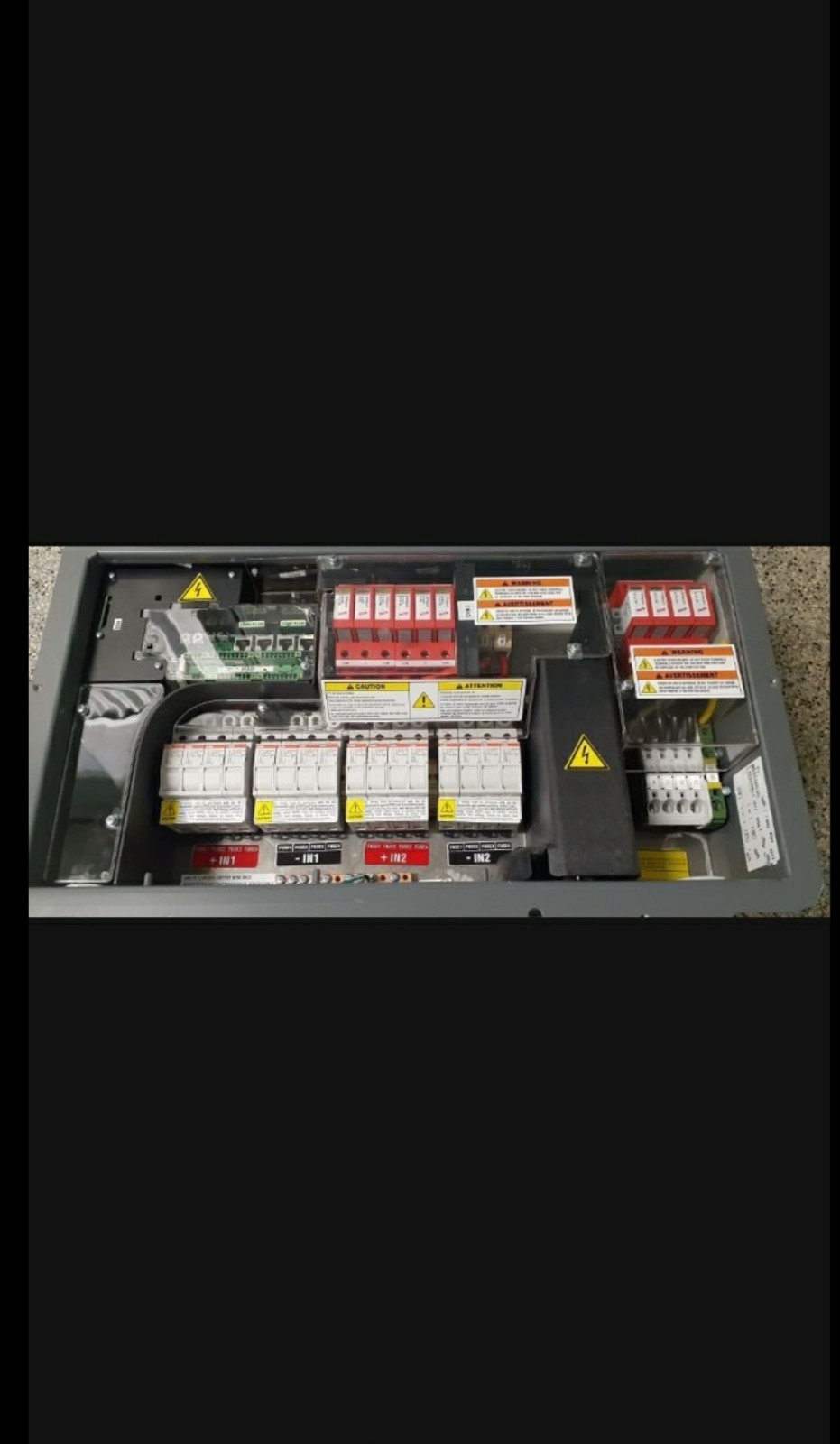 NEW Trio Solar Inverter ABB 27.6 PV DC DISCONNECT S.C Trio 27.6(20.0)-US-S1