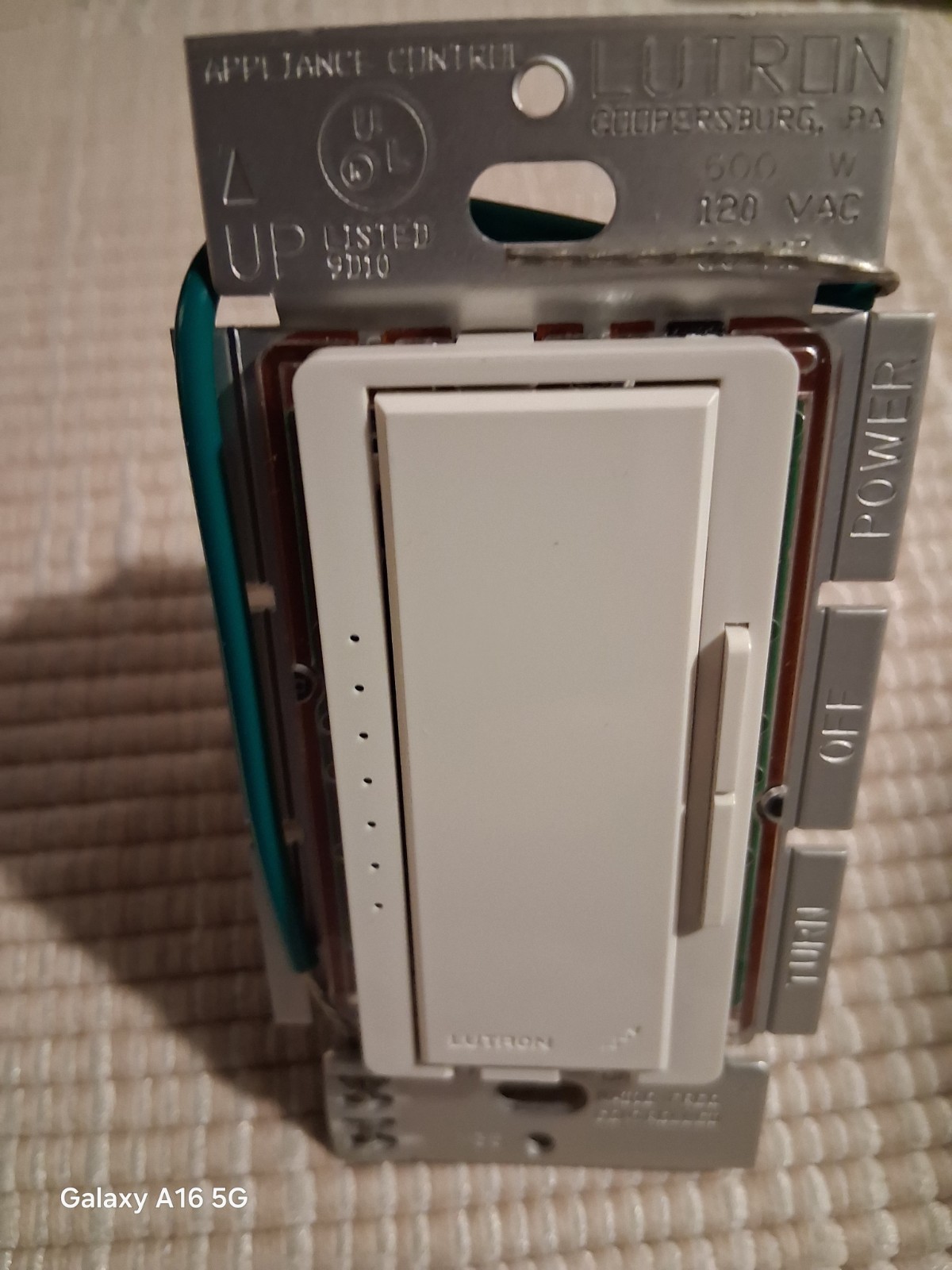 Lutron Radio RA RA-600LM 1st gen Dimmer switch white