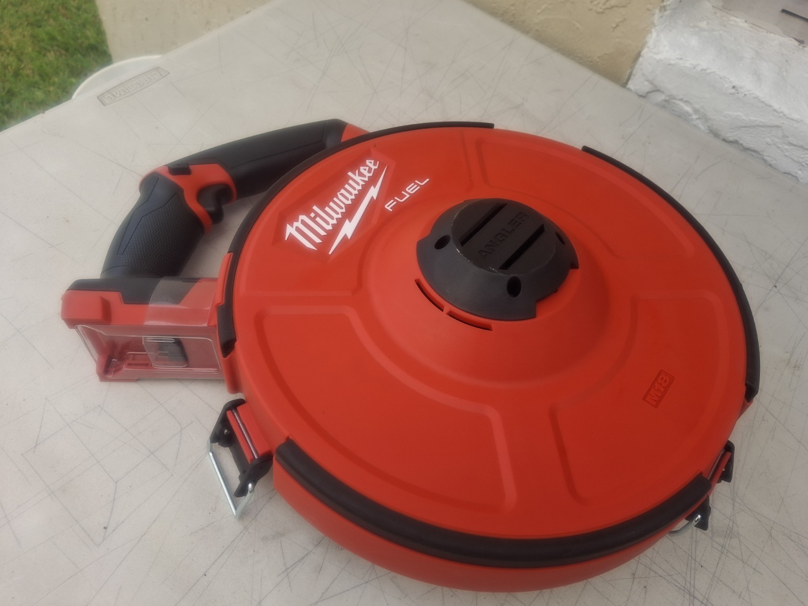 Milwaukee 2873-20 M18 FUEL 18V Angler Pulling Fish Tape Powered Base – Bare Tool