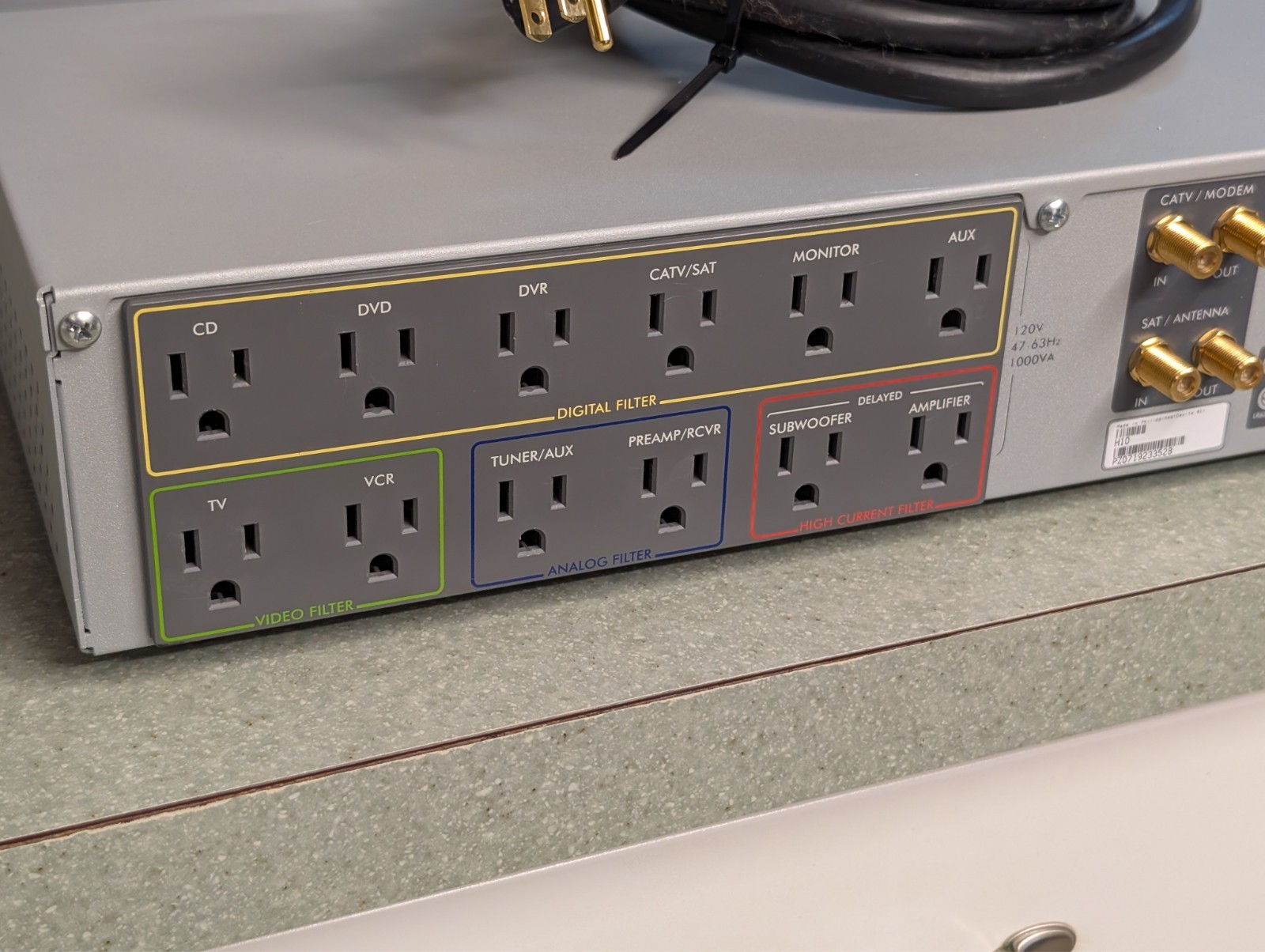 APC H10 Power Conditioner Home Theater Surge Protector Silver WORKS