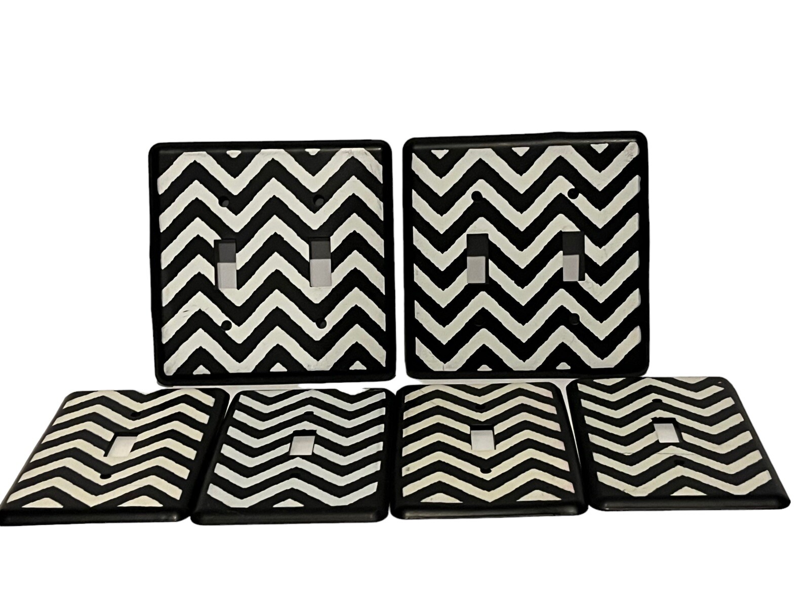 Chevron Zig Zag Black and White Metal Wall Decor Light Switch Plates Lot of 6